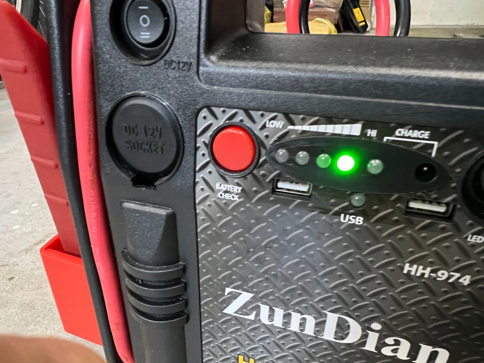 12V/24V Jump Starter - ZunDian 2800/1400 Amp Heavy Duty Jump Box, Works with Truck Tractor Excavator Automotive Engine Starter Battery Charger Booster Jumper Box with USB/DC Power Unit customer photo 2
