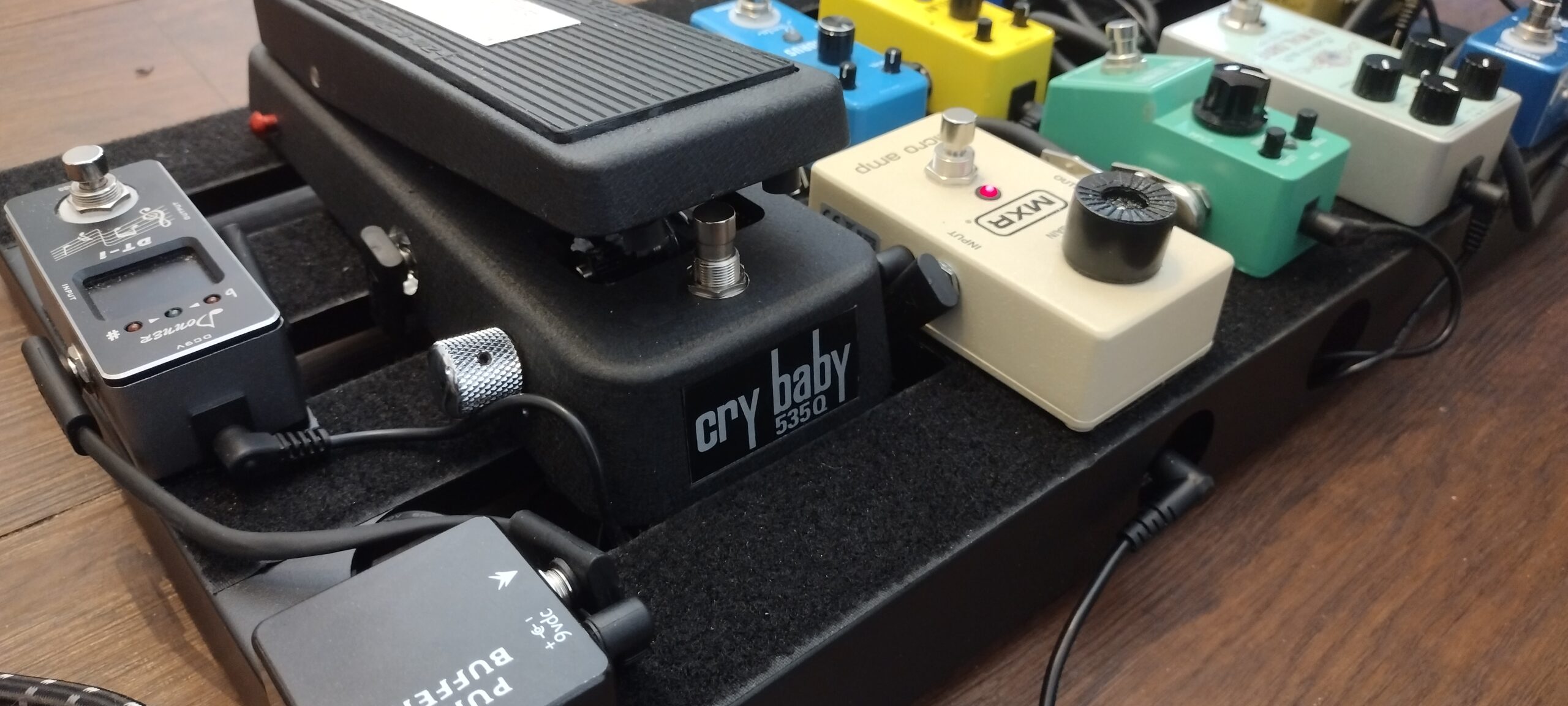 JIM DUNLOP 535Q Multi-Wah Guitar Effects Pedal, Adjustable Boost, 6 Wah Ranges customer photo 1