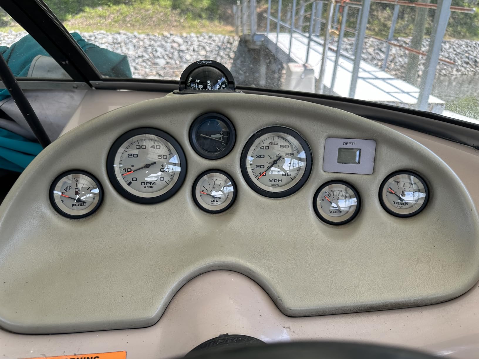 Sierra International 65485P Sahara 6-Gauge Set Includes Speed Tach Volt Fuel Oil Pressure & Water Temp Gauges customer photo 1