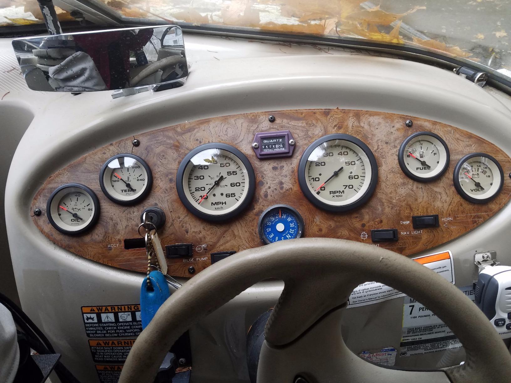 Sierra International 65485P Sahara 6-Gauge Set Includes Speed Tach Volt Fuel Oil Pressure & Water Temp Gauges customer photo 2