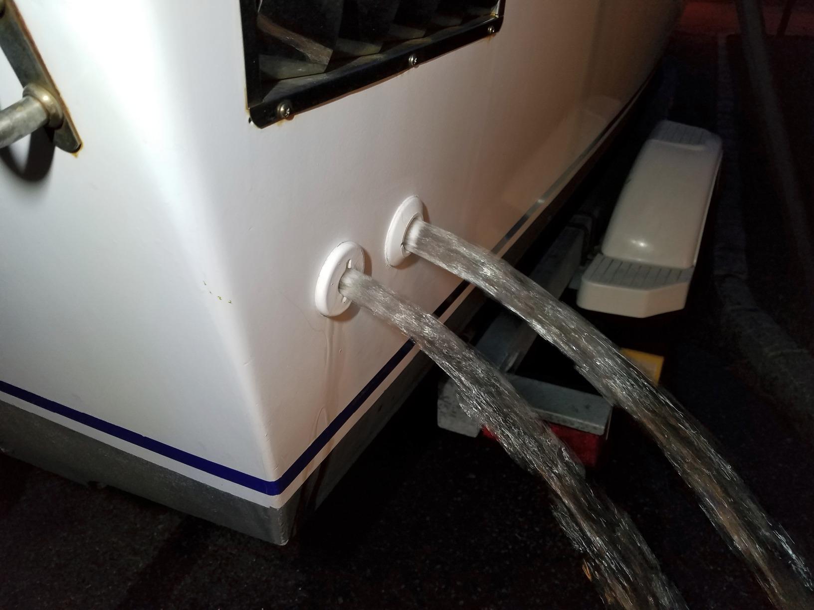 Rule 1500 Pump 12V customer photo 2