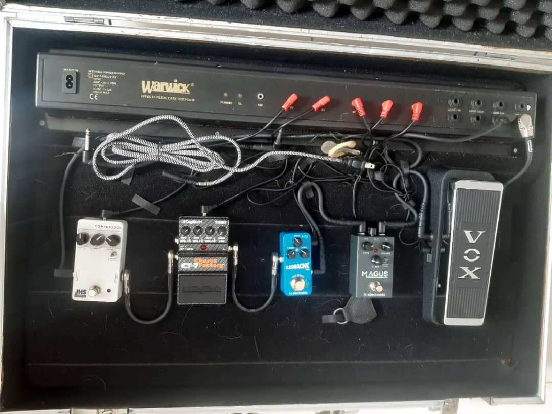 Vox V847-A 1960s-Style Reissue Wah Guitar Effects Pedal customer photo 1