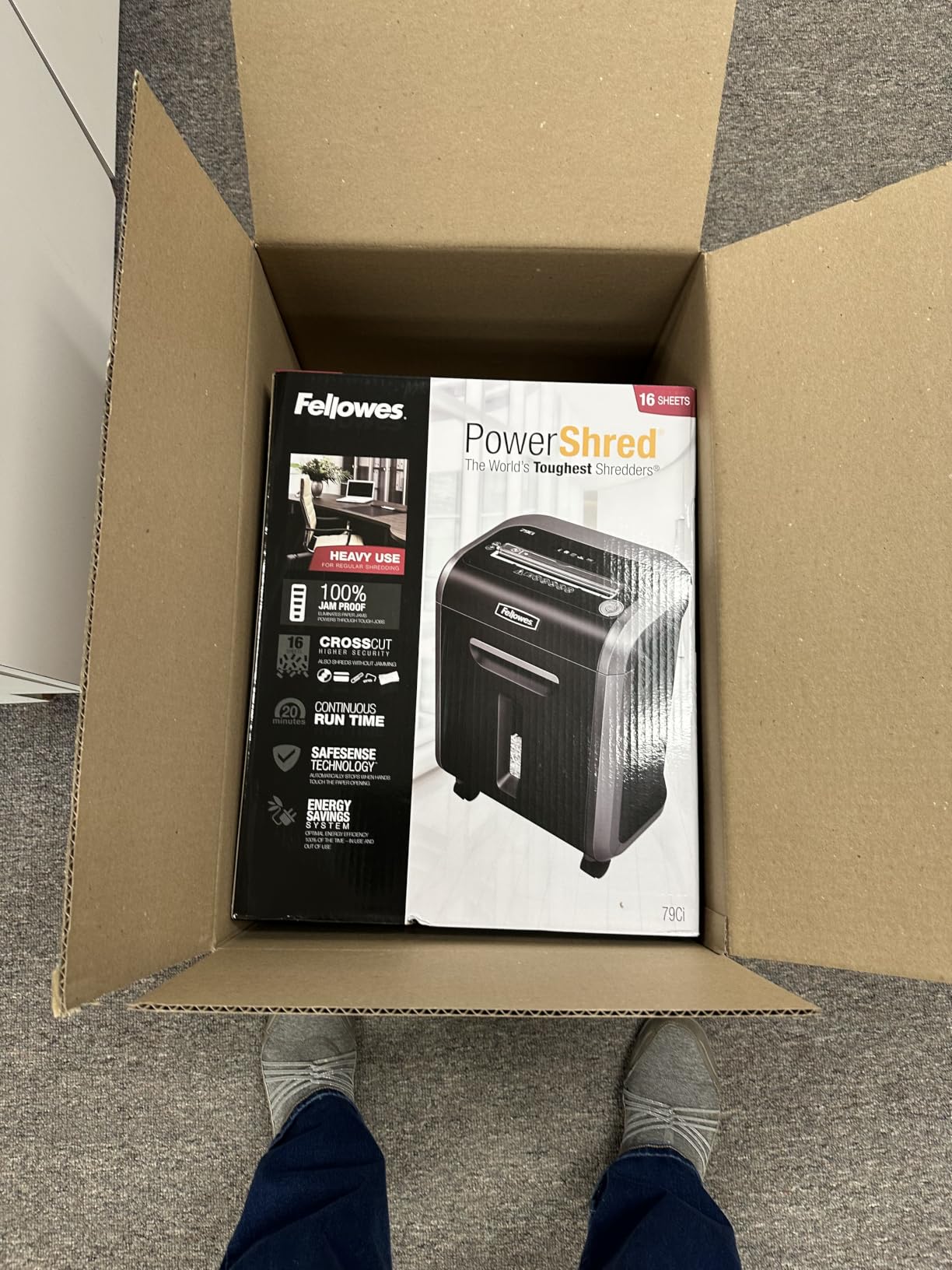 Fellowes Powershred 79Ci 16-Sheet 100% Jam-Proof Heavy Duty Crosscut Paper Shredder Machine for Office and Home, Black/Dark Silver 3227919 customer photo 2