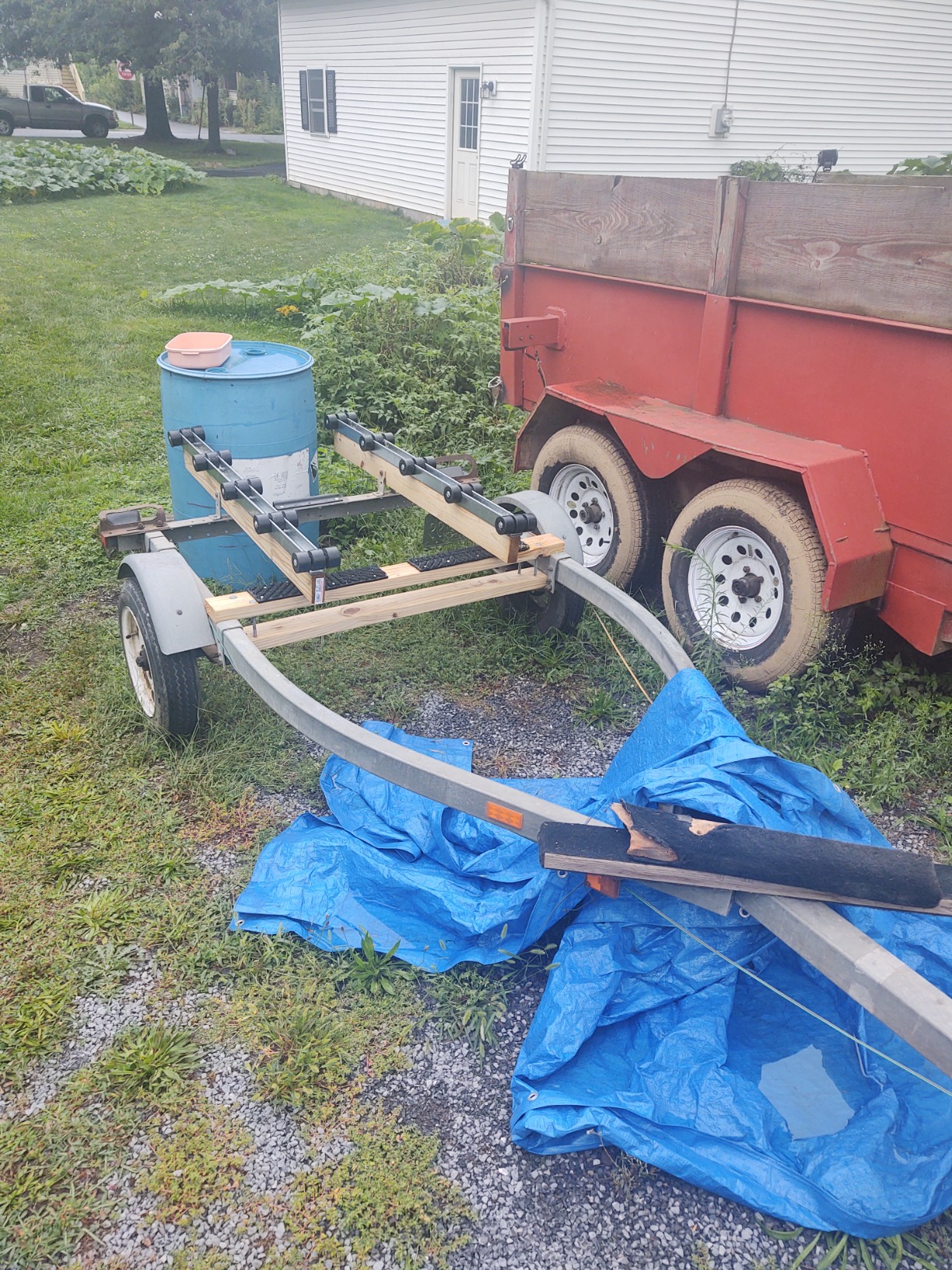 Dutton-Lainson Galvanized Roller Bunk (6387) - 4' Boat Trailer Bunk with 30 Non-Marking Rollers customer photo 2