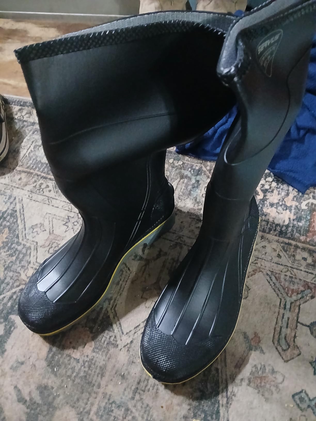 Honeywell Servus Men's Servus XTP(R) Rubber Boot, Steel Toe, 15