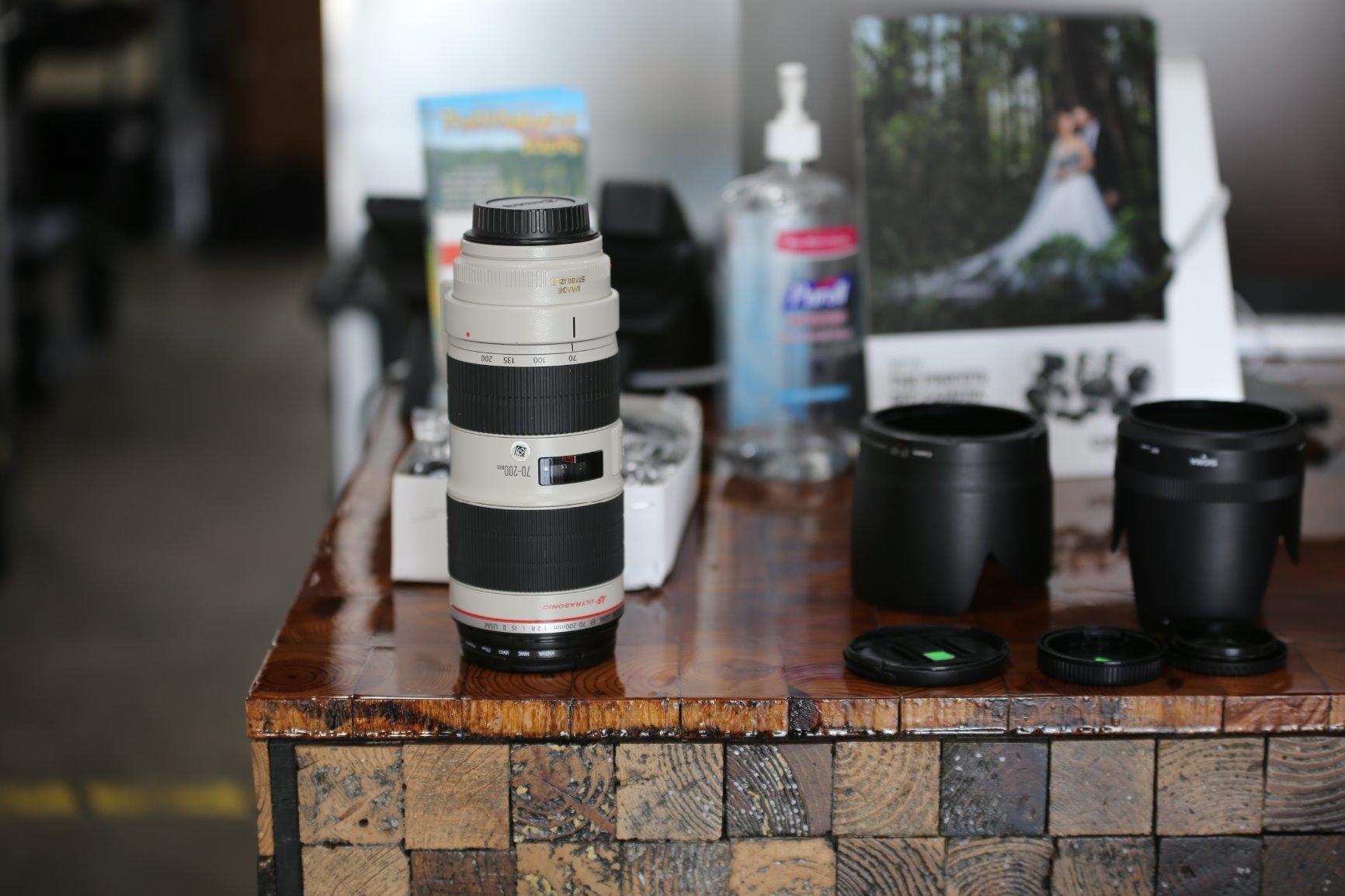 Sigma 70-200mm f/2.8 APO EX DG HSM OS FLD Large Aperture Telephoto Zoom Lens for Canon Digital DSLR Camera customer photo 2