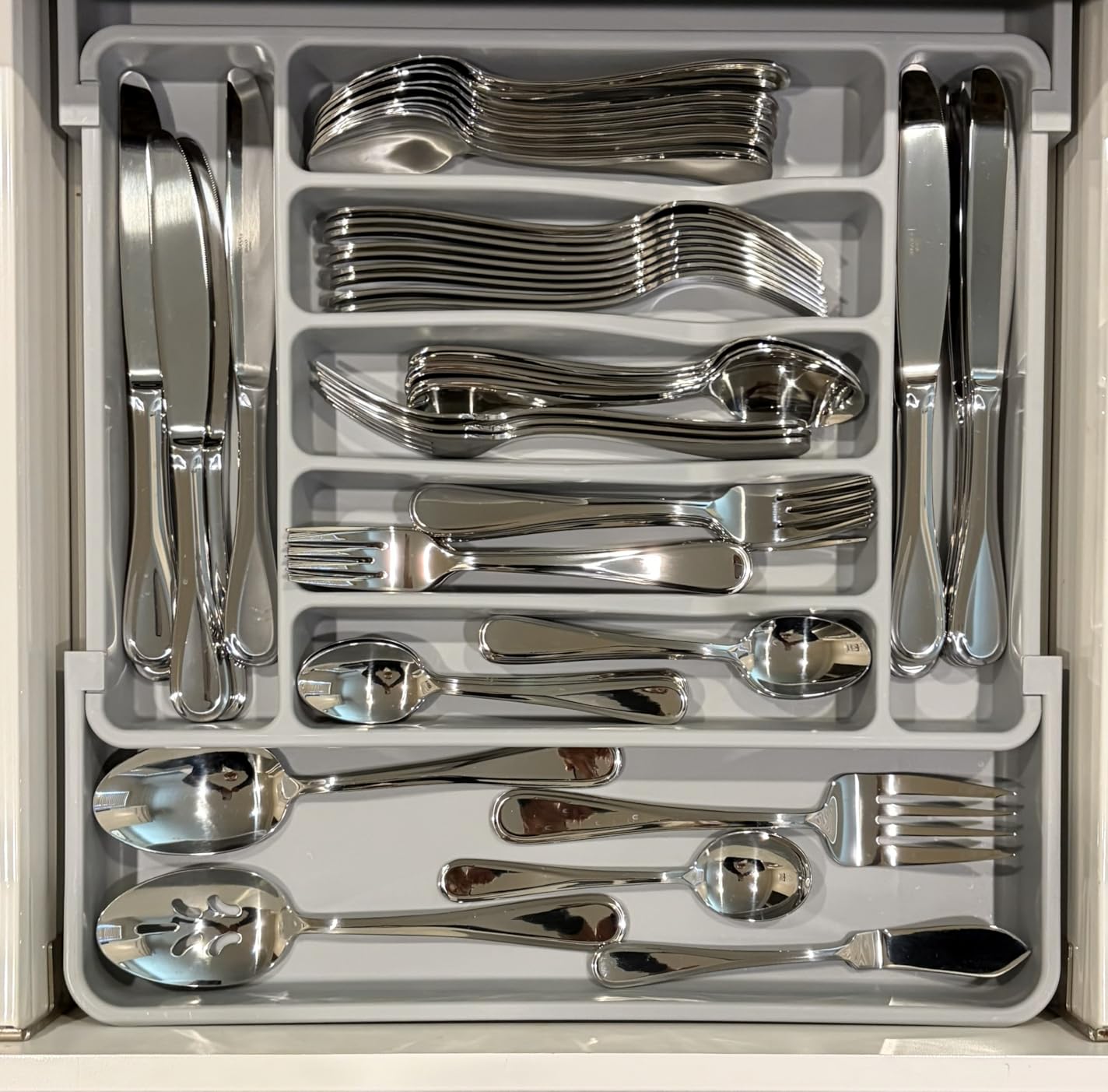 Mikasa Harmony Silverware Set for 12, 65-Piece 18/10 Stainless Steel Flatware Set customer photo 1