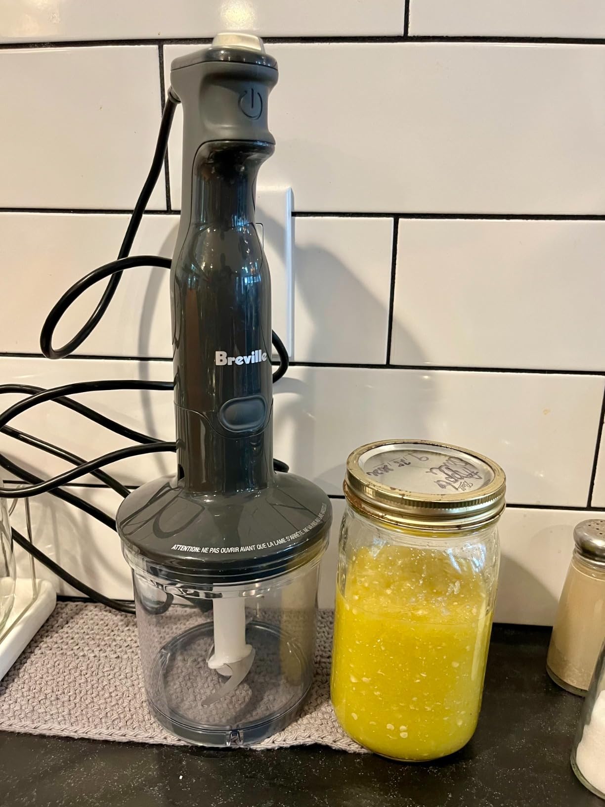 Breville BSB510XL Control Grip Immersion Blender, Brushed Stainless Steel | 15-speed 280W handheld blender with whisk, chopper and 42 oz jug customer photo 2