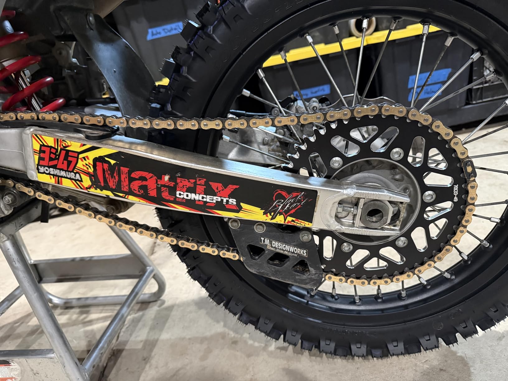 DID (520DZ-120) Gold 120 Link High Performance DZ2 Series Non-O-Ring Chain with Connecting Link customer photo 2