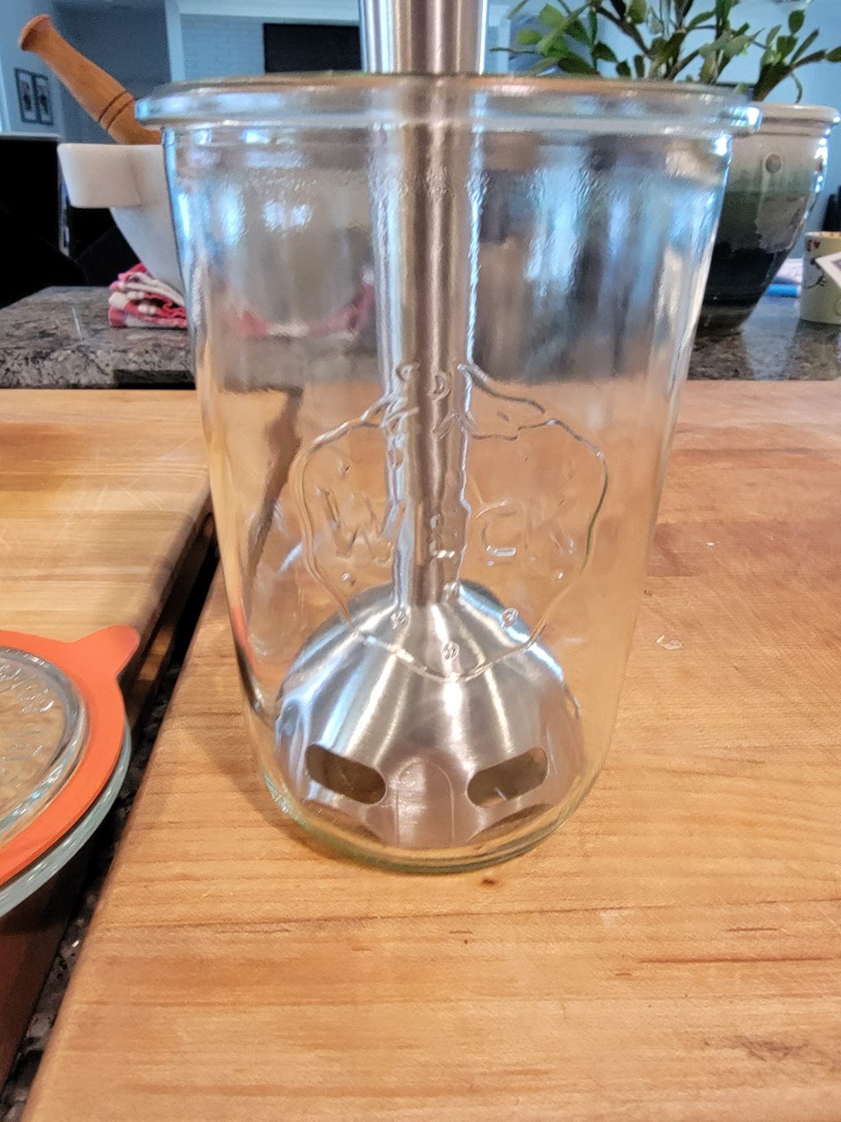 All-Clad Electrics Stainless Steel Immersion Blender 2 Piece Turbo Function 600 Watts Detachable, Variable Speed Control, Hand Blender, 9-1/4-inch customer photo 2