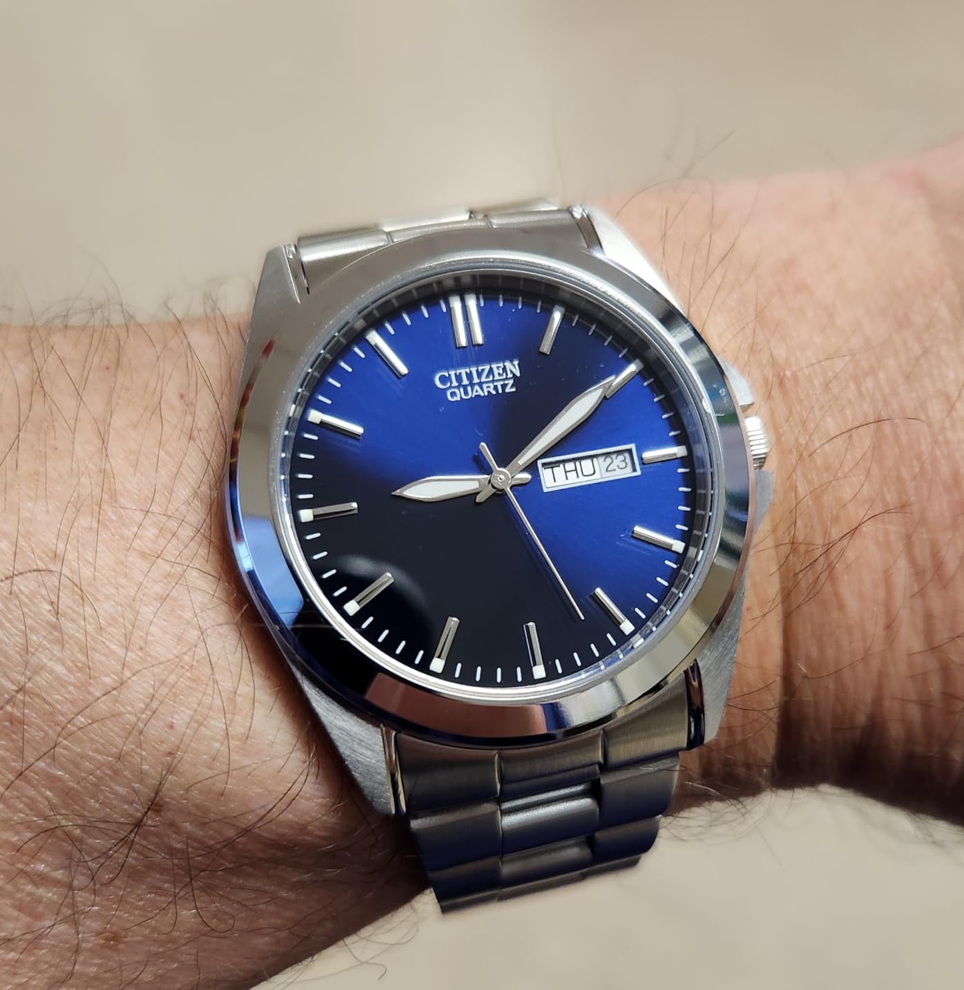 Citizen Men's Classic Quartz Watch customer photo 1
