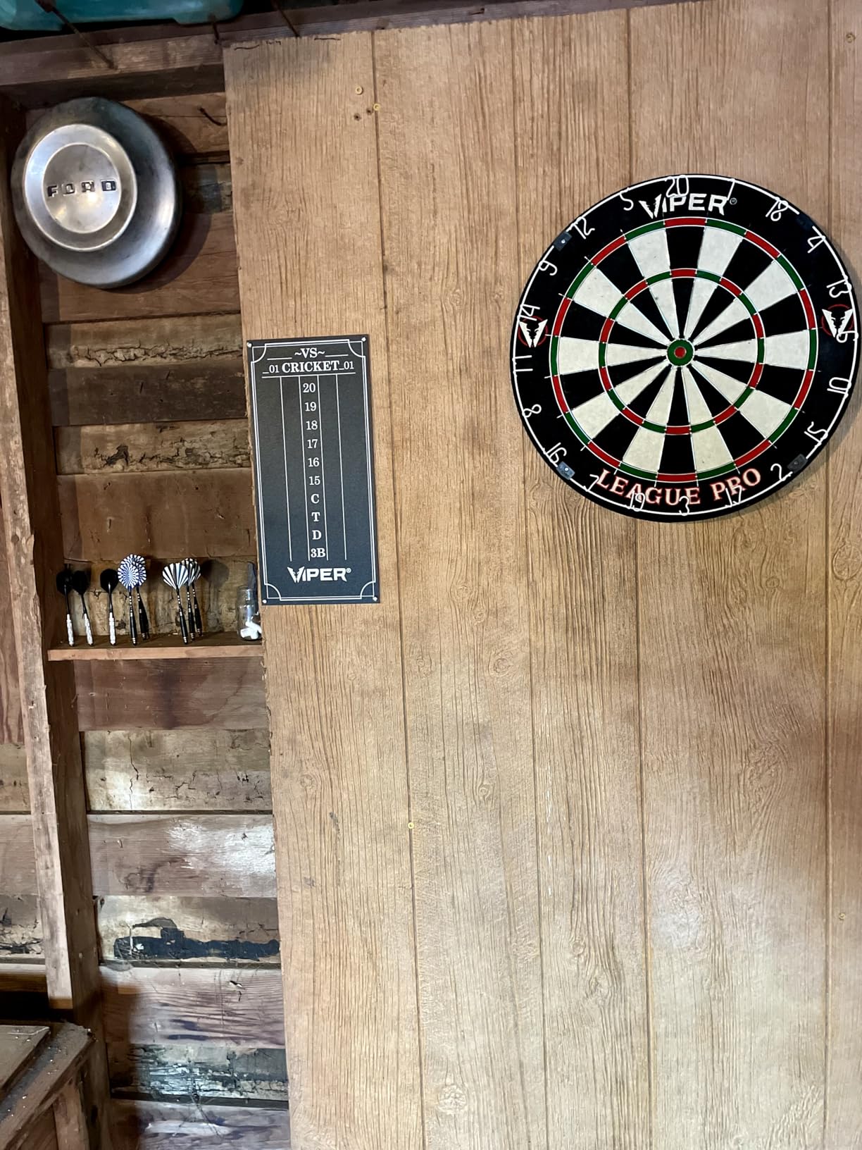 Viper League Pro Regulation Bristle Steel Tip Dartboard Starter Set with Staple-Free Bullseye, Radial Spider Wire, High-Grade Sisal with Rotating Number Ring, Chalk Cricket Scoreboard, Steel Tip Darts customer photo 1