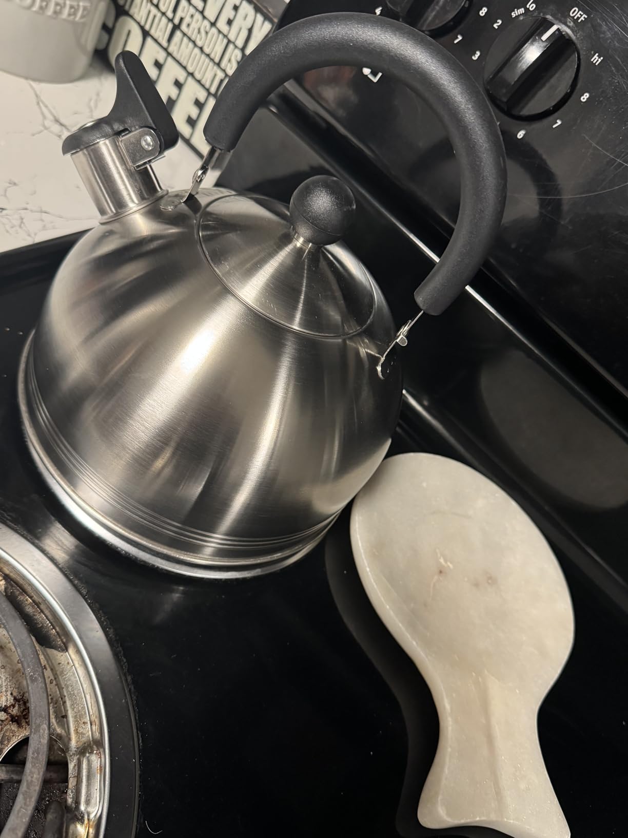 Mr. Coffee Carterton Stainless Steel Whistling Tea Kettle, 1.5-Quart, Mirror Polish Finish, Durable Stovetop Fast Boiling Kettle customer photo 1