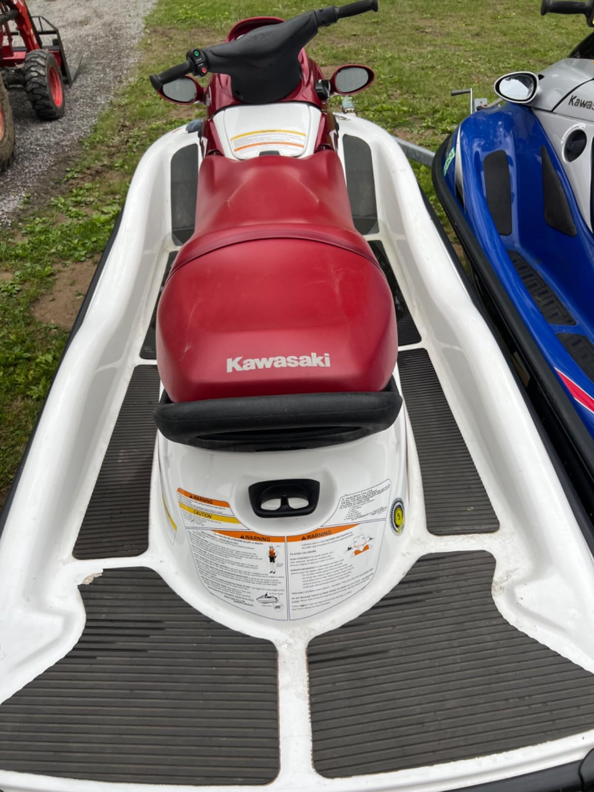 BlackTip Jetsports Traction Mat Kit Compatible with Kawasaki STX/STX DI/STX-R/STX 12F 15F Jet Ski 2000-2012 customer photo 1
