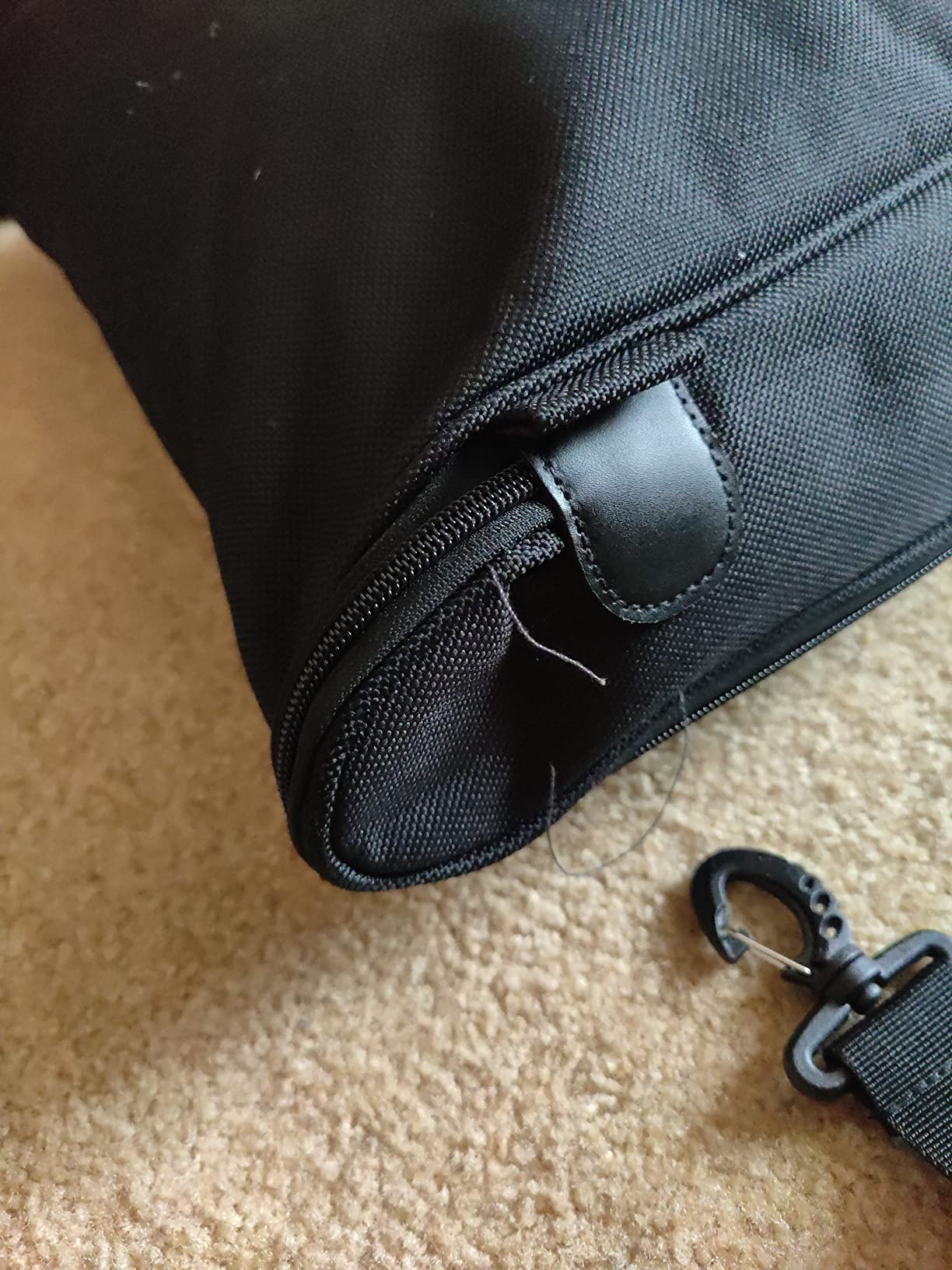 Premium Suit Garment Bag Carry On - Hangs 4 Suits - Travel & Business with Shoulder Strap and Laptop Compartment customer photo 1