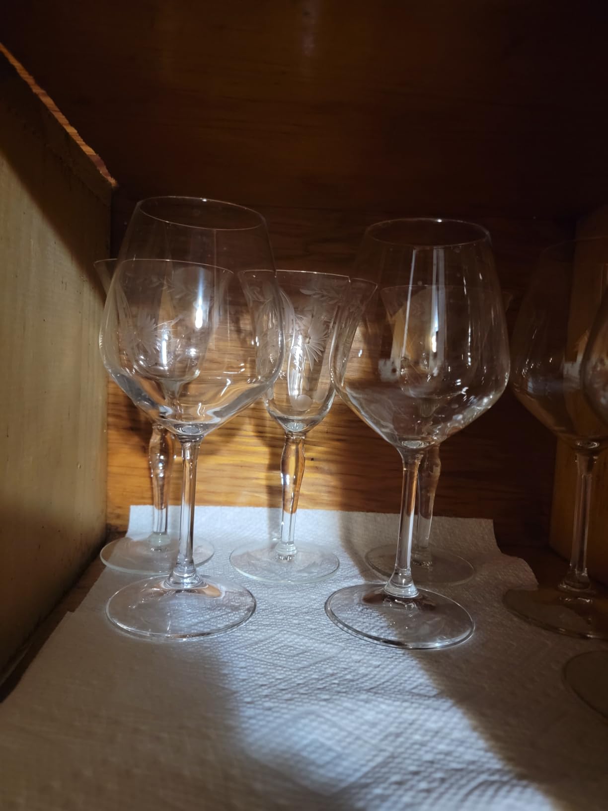 Paksh Novelty Italian Red Wine Glasses - 18 Ounce - Wine Glass Clear (Set of 4) | Lead-free Star Glass, Thin Stemmed, Dishwasher Safe customer photo 1