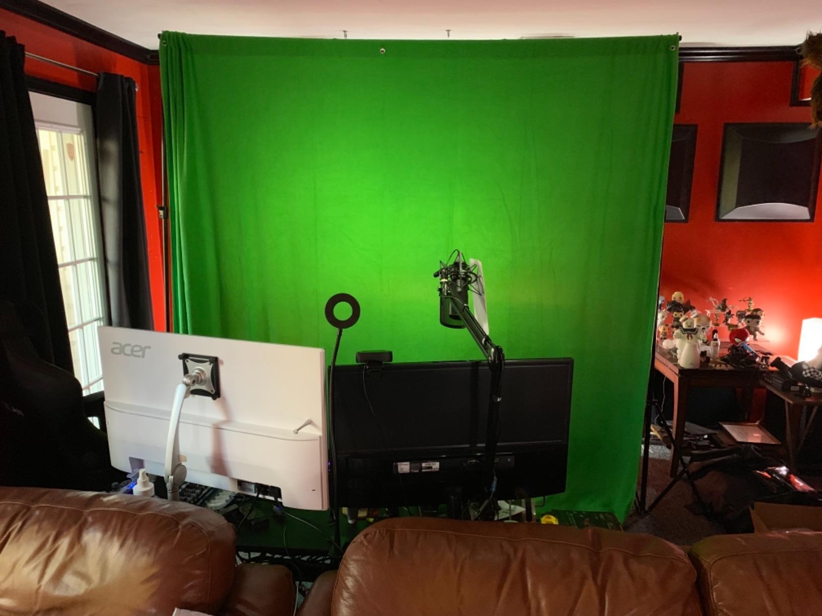 Elgato HD60 S, External Capture Card, Stream and Record in 1080p60 with ultra-low latency on PS5, PS4/Pro, Xbox Series X/S, Xbox One X/S, in OBS, Twitch, YouTube, works with PC/Mac customer photo 1