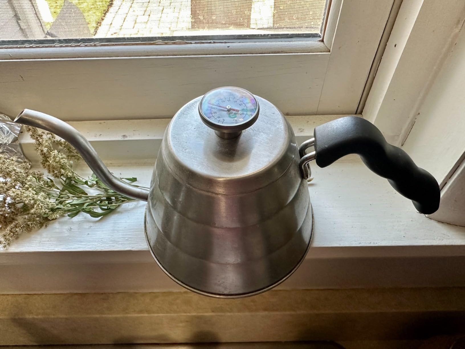 Coffee Gator Gooseneck Kettle with Thermometer - 40oz Premium Stainless Steel Pour Over Coffee Maker Kettles, Stove Top, w/Precision Drip Spout, for Drip Coffee, French Press, Tea Kettle, 5 Cup, 1.2L customer photo 2