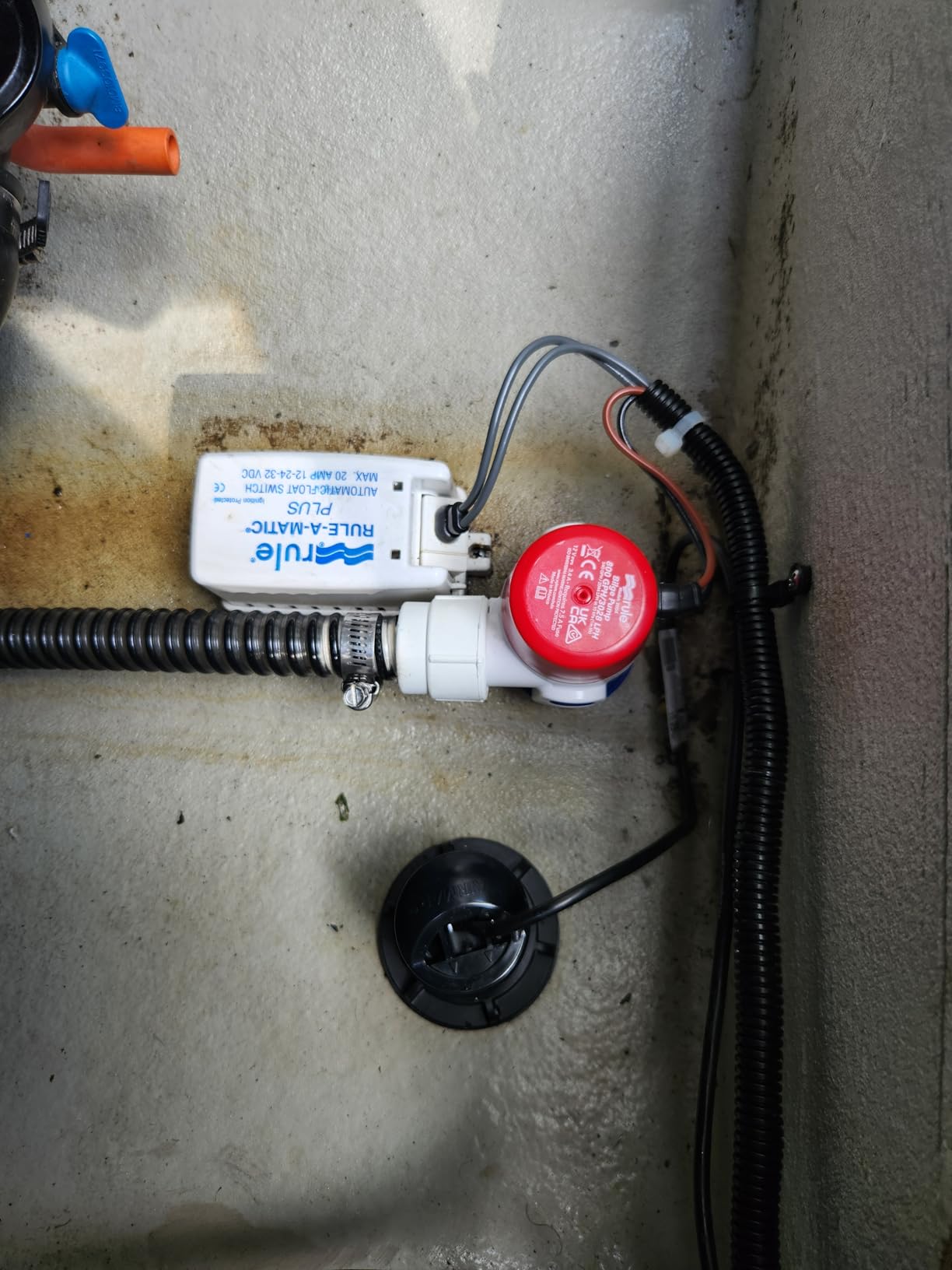 800 GPH Rule Bilge Pump customer photo 1