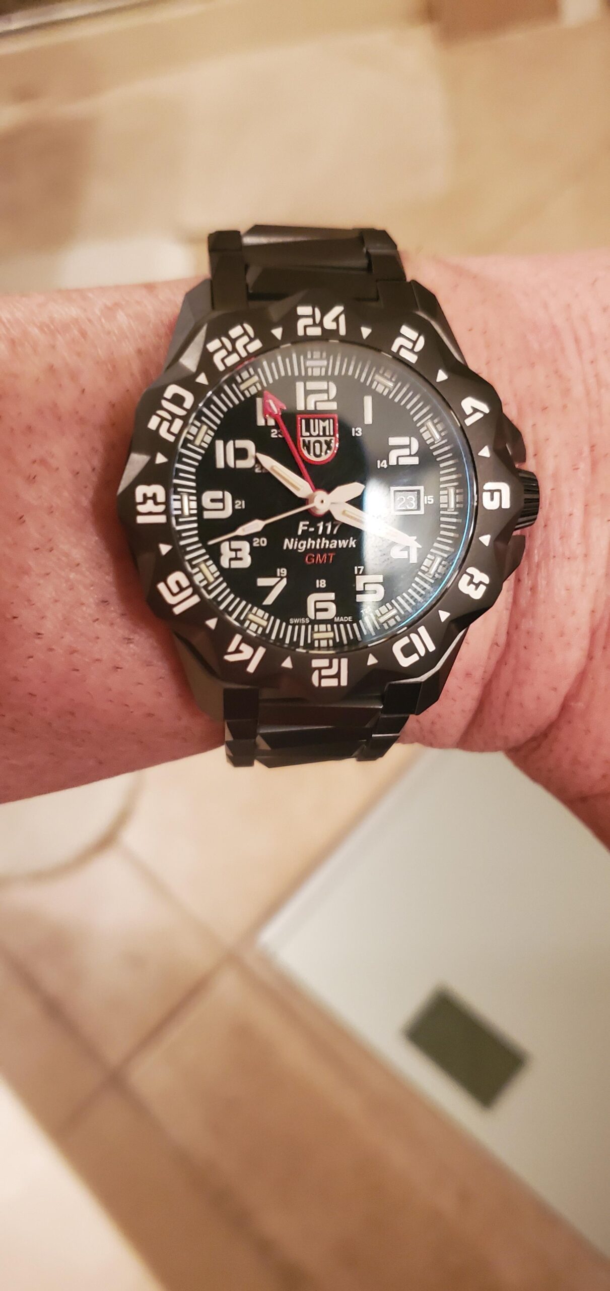 Luminox - F-117 Nighthawk - Mens Watch 44mm - Pilot Watch Date Function Second Time Zone - 200m Water Resistant - Sapphire Glas - Mens Watches - Made in Switzerland customer photo 1