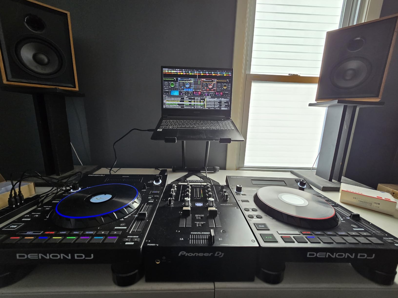 Pioneer DJ DJM-250MK2 2-Channel DJ Mixer, Black customer photo 2