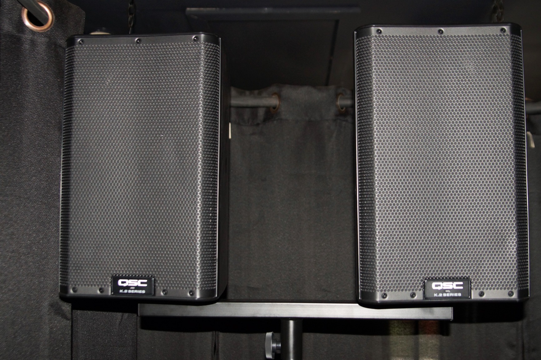 QSC K8.2 Active 8