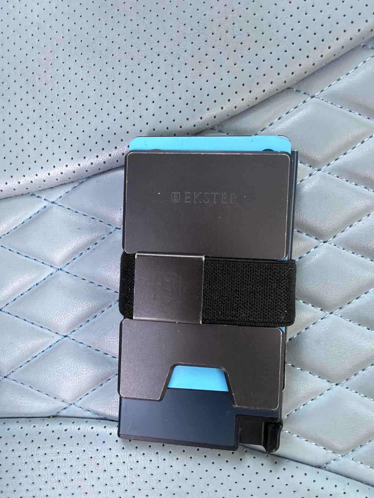 Aluminum Cardholder Wallet for Men | Slim Wallet for Men | Metal Wallets with RFID Blocking Layer | Minimalist Aluminum Wallet with Push Button for Quick Card Access (Matte Black) customer photo 1