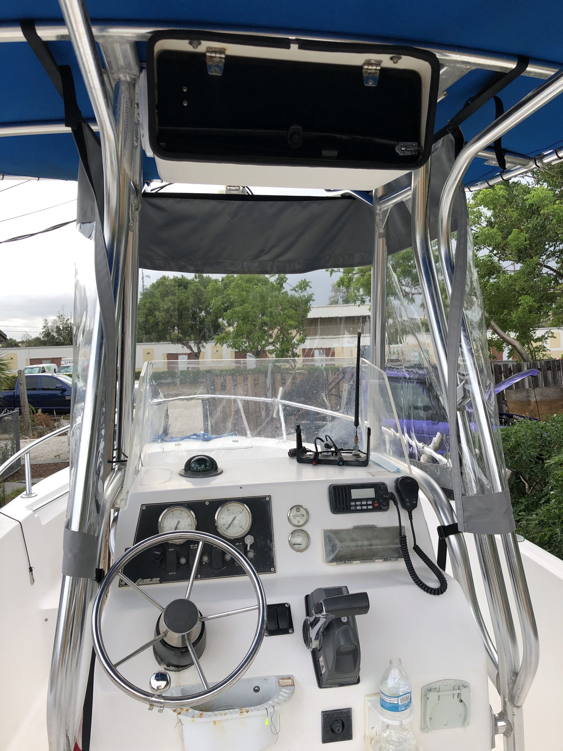 Oceansouth Universal T-Top Enclosure Spray Shield | Clear Wrap Around Weather Protection for Center Console Boats | Consoles Over 27