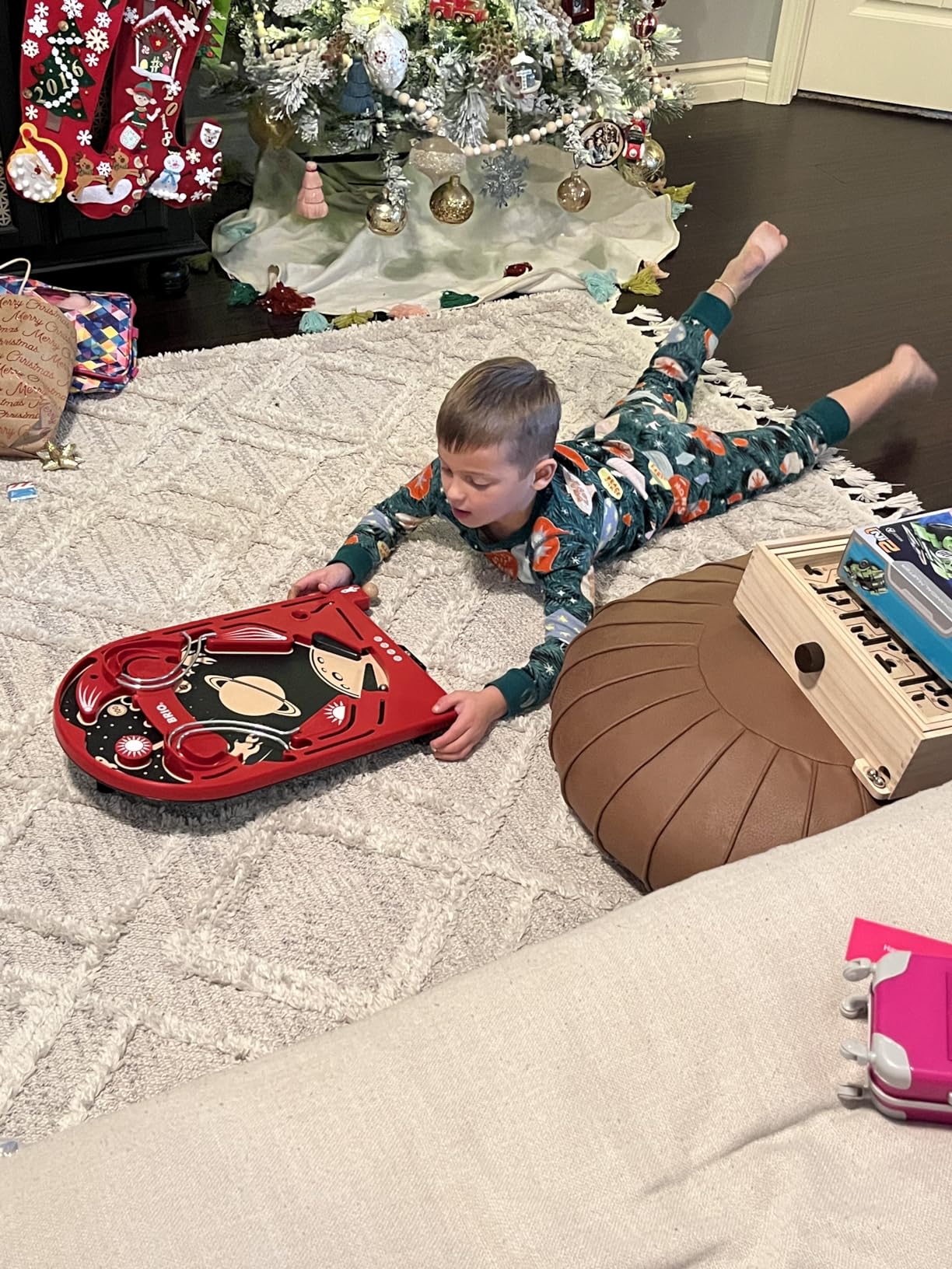 BRIO 34017 Pinball Game - Classic Vintage Arcade Style | Engaging Brain Game for Kids and Adults | Ideal Gift for Ages 6 and Up, Red customer photo 1