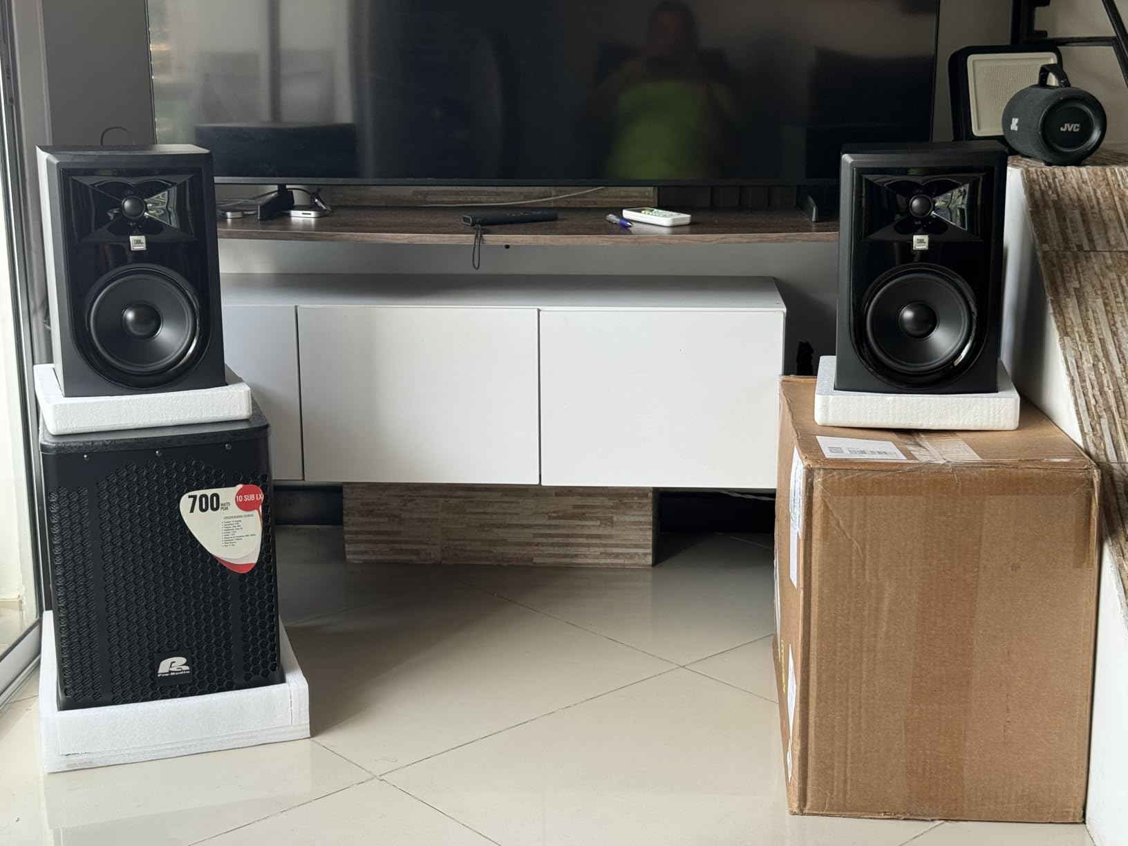 JBL 306P MkII 6.5