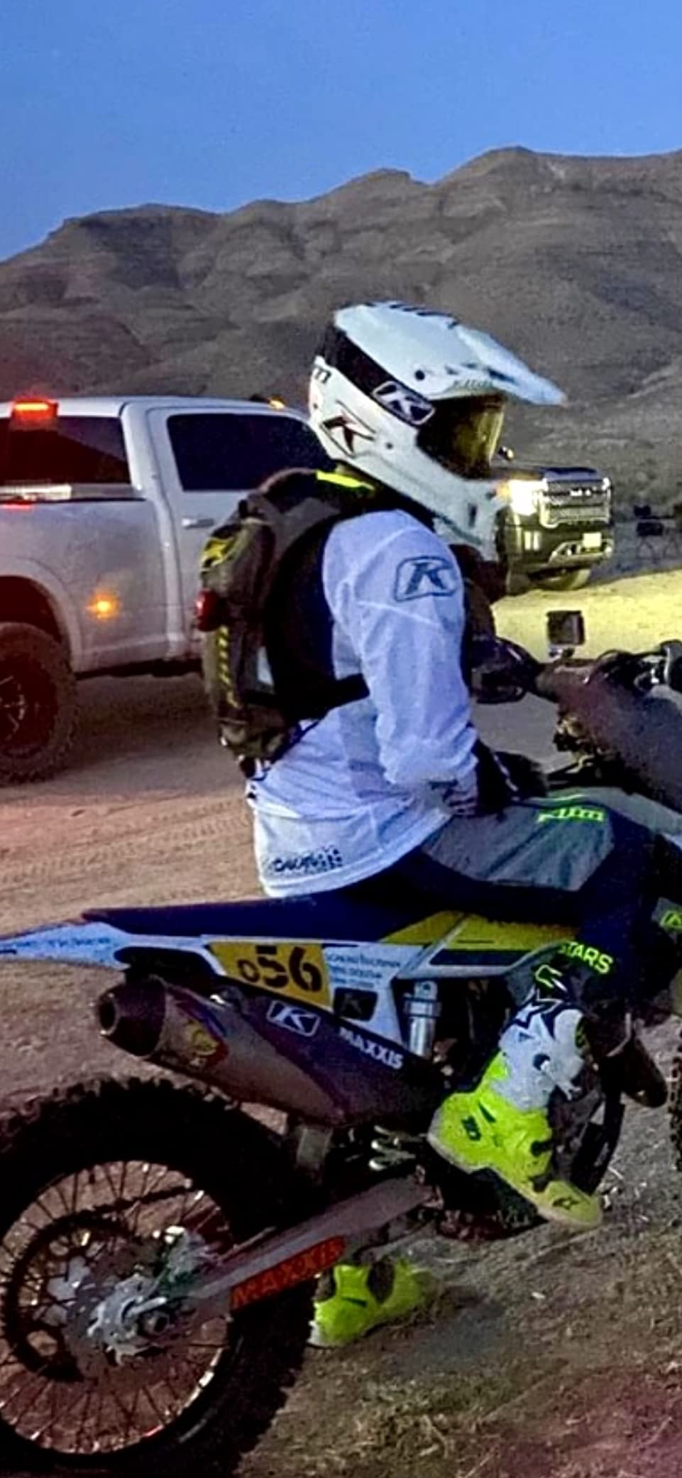 KLIM Quench Pak Hydration Backpack Gray - Includes 1.5/2 Liter KLIM Reservoir customer photo 1