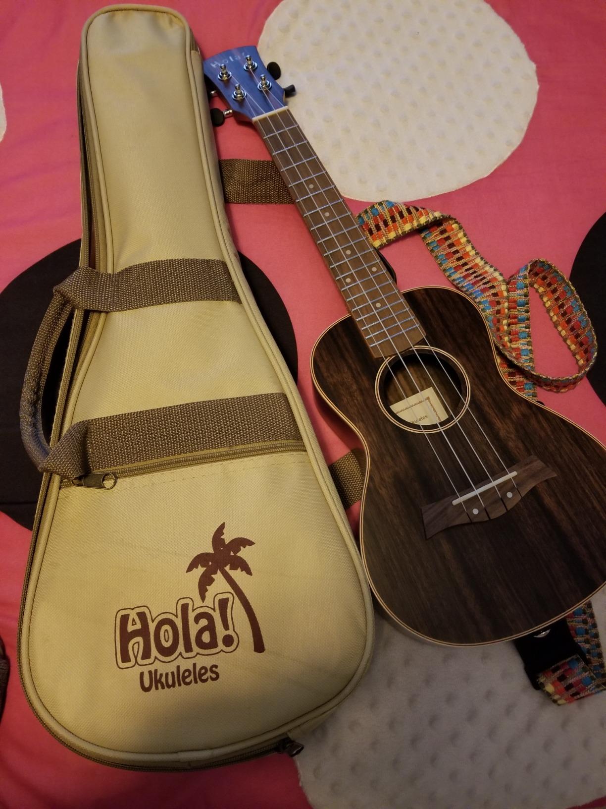 Hola! Music 24 Inch Deluxe Concert Ukulele Bundle, Blue, Gig Bag Included customer photo 1
