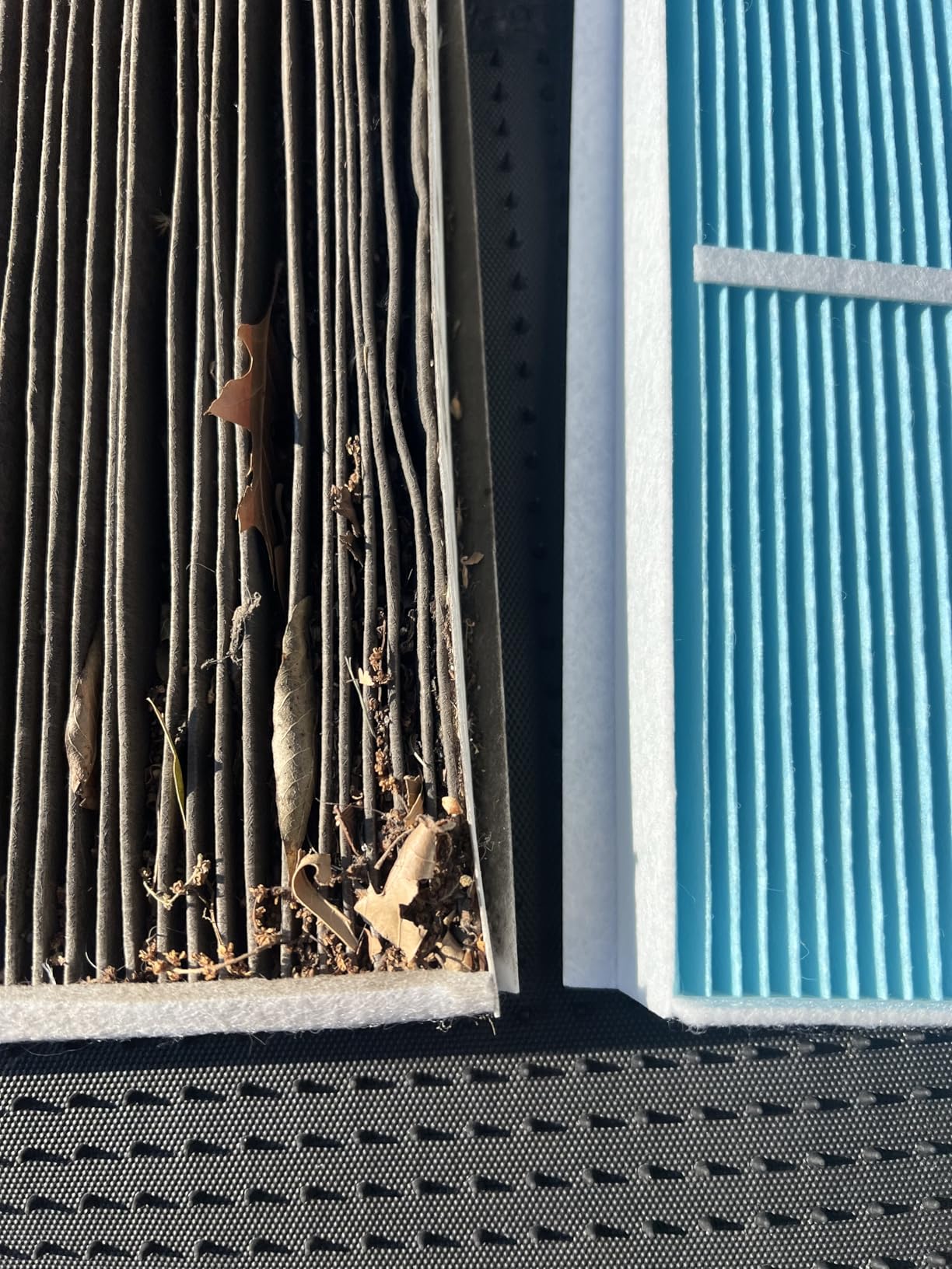 BOSCH 6081C HEPA Cabin Air Filter - Compatible with Select Ford Expedition, F-150, F-150 Lightning, F-250, F-350, F-450, F-550 Super Duty; Lincoln Navigator customer photo 2