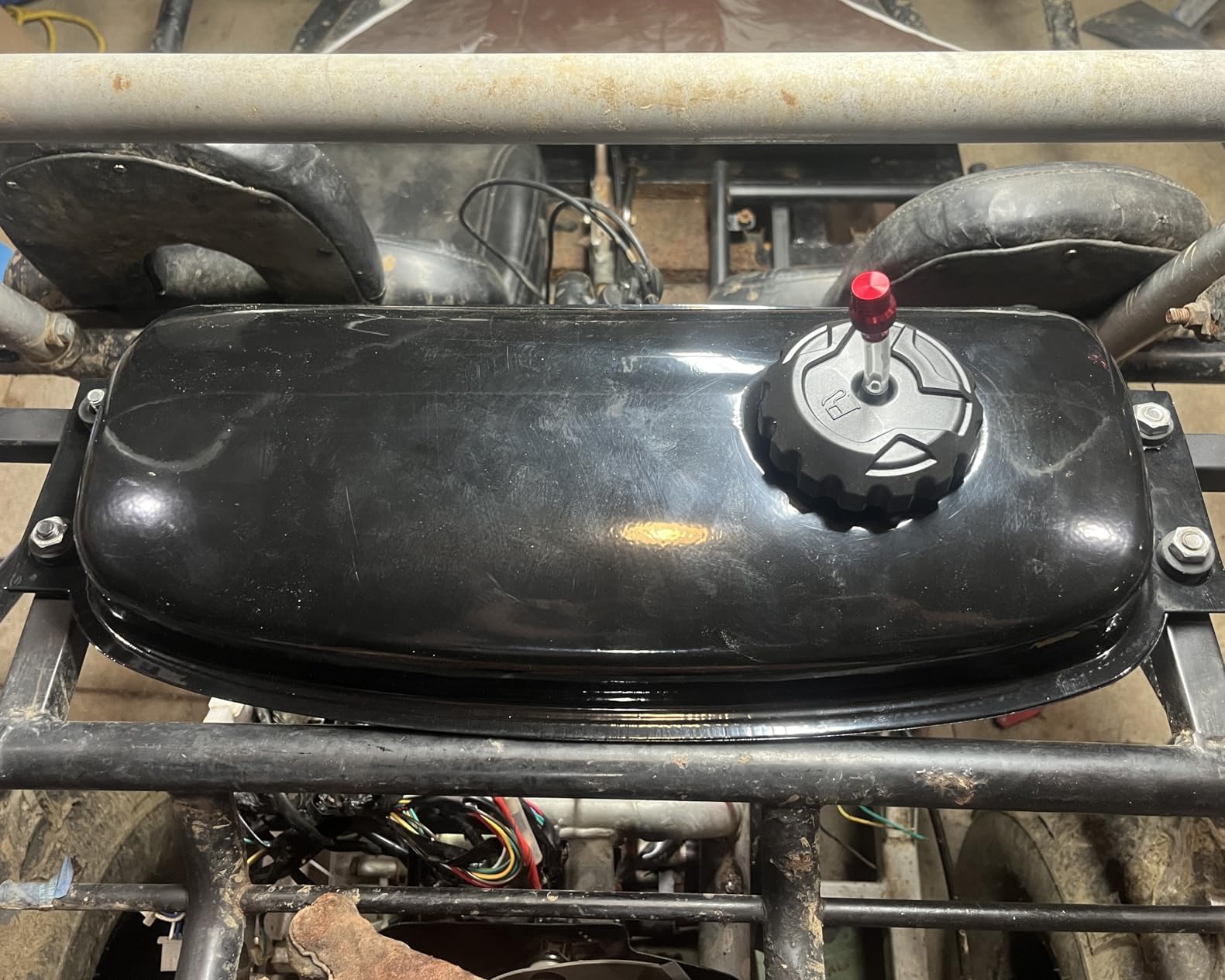 Fuel Tank, Gas Tank with Cap Petcock Vent for Kandi Roketa 150cc Go Kart 150cc 250cc Hammerhead TrailMaster GTS KT Rave SS150 SS250 Kandi KD 150FS 150GKA-2 150GKM-2 Targa 200 customer photo 1