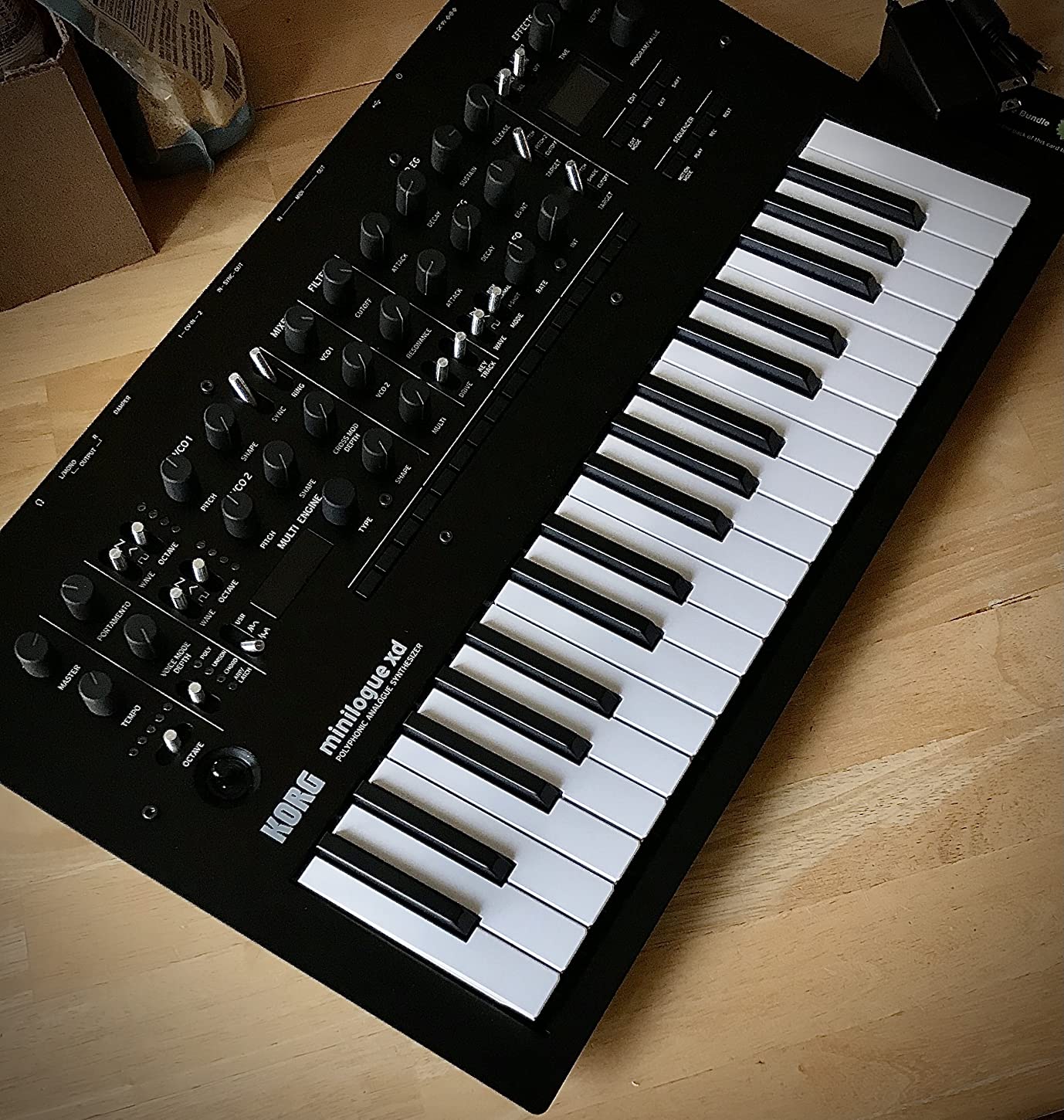 Korg minilogue xd 37-key Polyphonic Analog Synthesizer w/ 16-step Sequencer, 4 Voices and OLED Oscilloscope customer photo 1