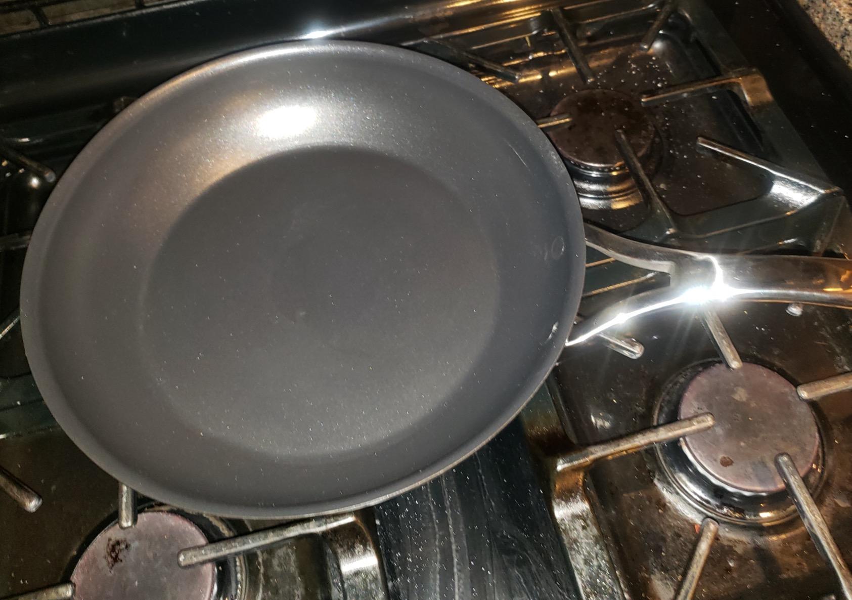 Anolon 83874 Nouvelle Copper Hard Anodized Nonstick Cookware Set / Pots and Pans Set - 11 Piece, Black Onyx customer photo 2