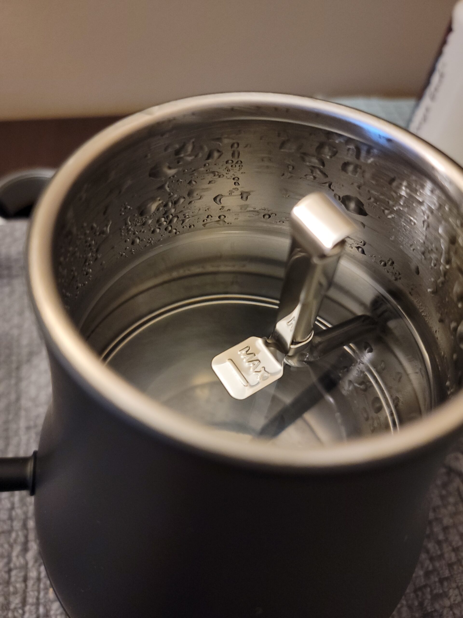 Bodum 27oz Melior Gooseneck Electric Water Kettle, Pour Over Coffee & Tea, Brushed Stainless Steel customer photo 1
