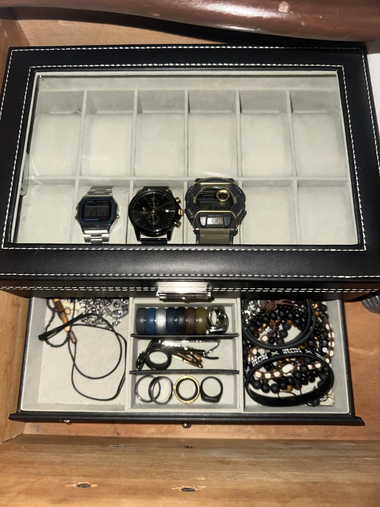Ogrmar 12 Slot PU Leather Lockable Watch Storage Boxes, Men & Women Jewelry Display Drawer Case, 2-tier Organizer Watch Showcase with Glass Lid (Black) customer photo 2