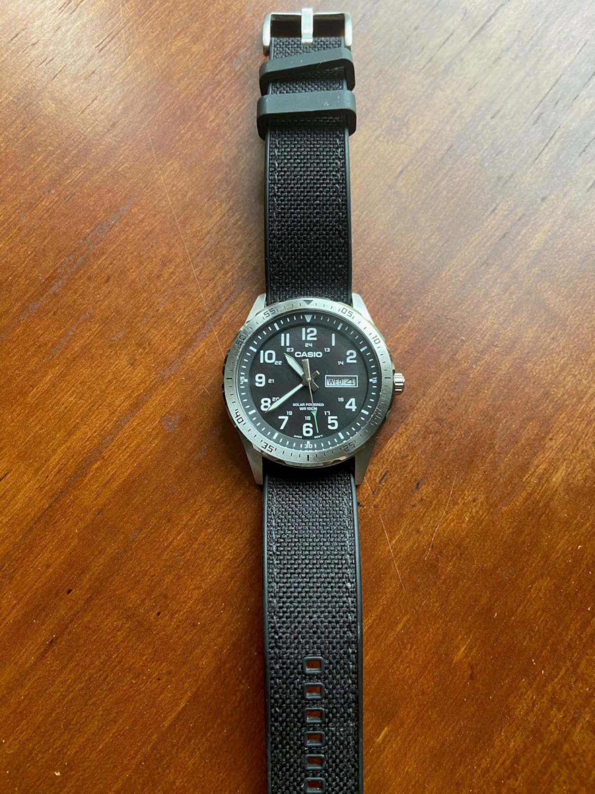 MTPS120L Series | Unisex Analog Watch | 100M WR | Stainless Steel Case | 3 Hand Analog (HR, Min, SEC) | Date Display | Low Battery Alert | Military Styling | Solar Powered customer photo 2