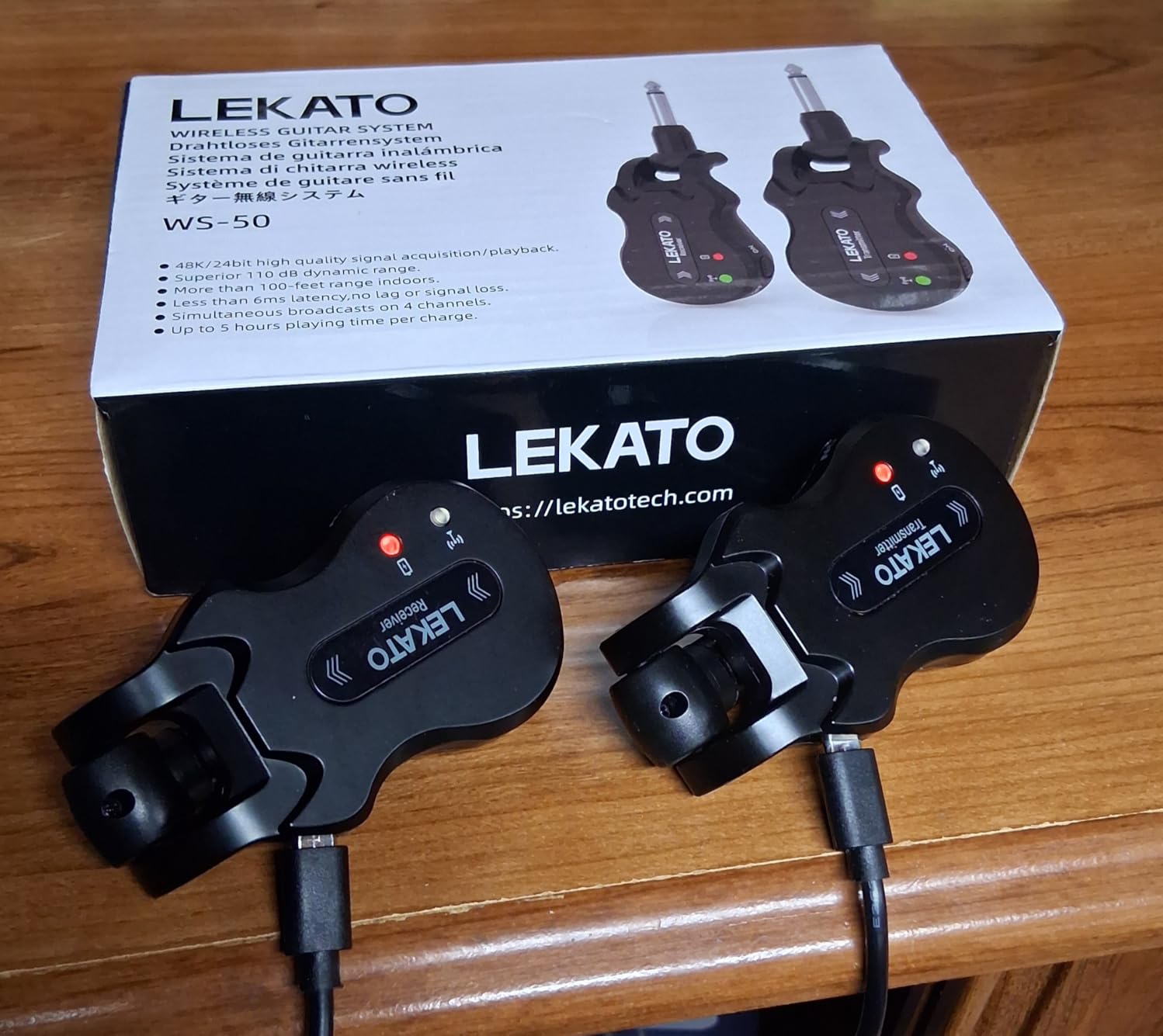 LEKATO 5.8GHz Wireless Guitar System, 24-Bit Audio Transmitter and Receiver for Live Stage and Studio Practice, 220° Rotatable Plug Fits Electric Bass, Black customer photo 2