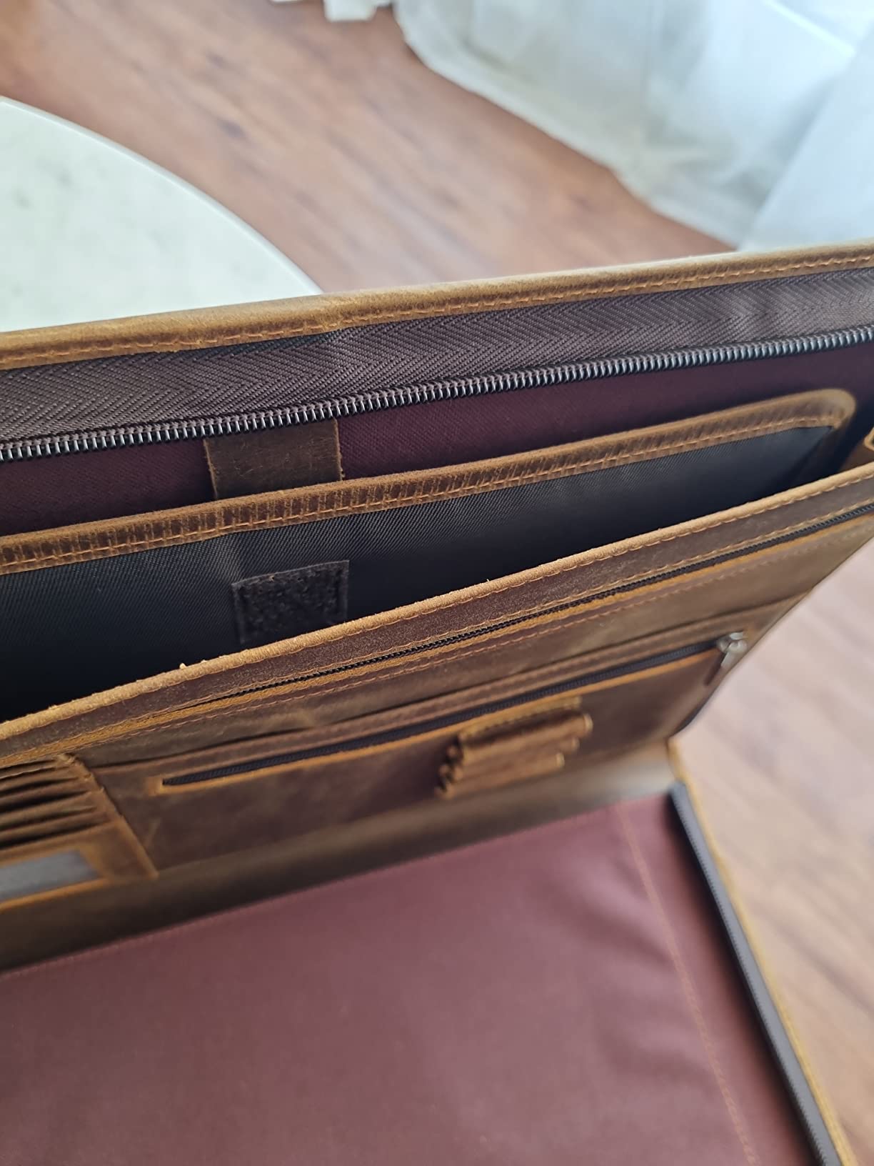 Ringsun Leather Portfolio Organizer with Zipper for Men Women, Leather Padfolio Business Resume Legal Pad Portfolio Notebook Binder for A4/Pad, Brown customer photo 1
