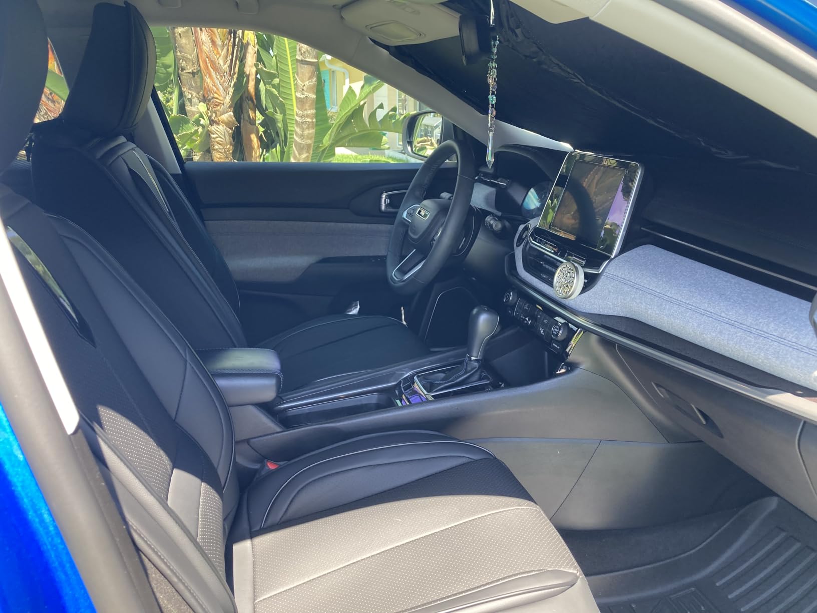 KUST Windshield Sun Shade for 2020-2026 Ford Escape, Custom Fit Window Shade Sun Visor Protector Foldable Blocks UV Rays customer photo 2