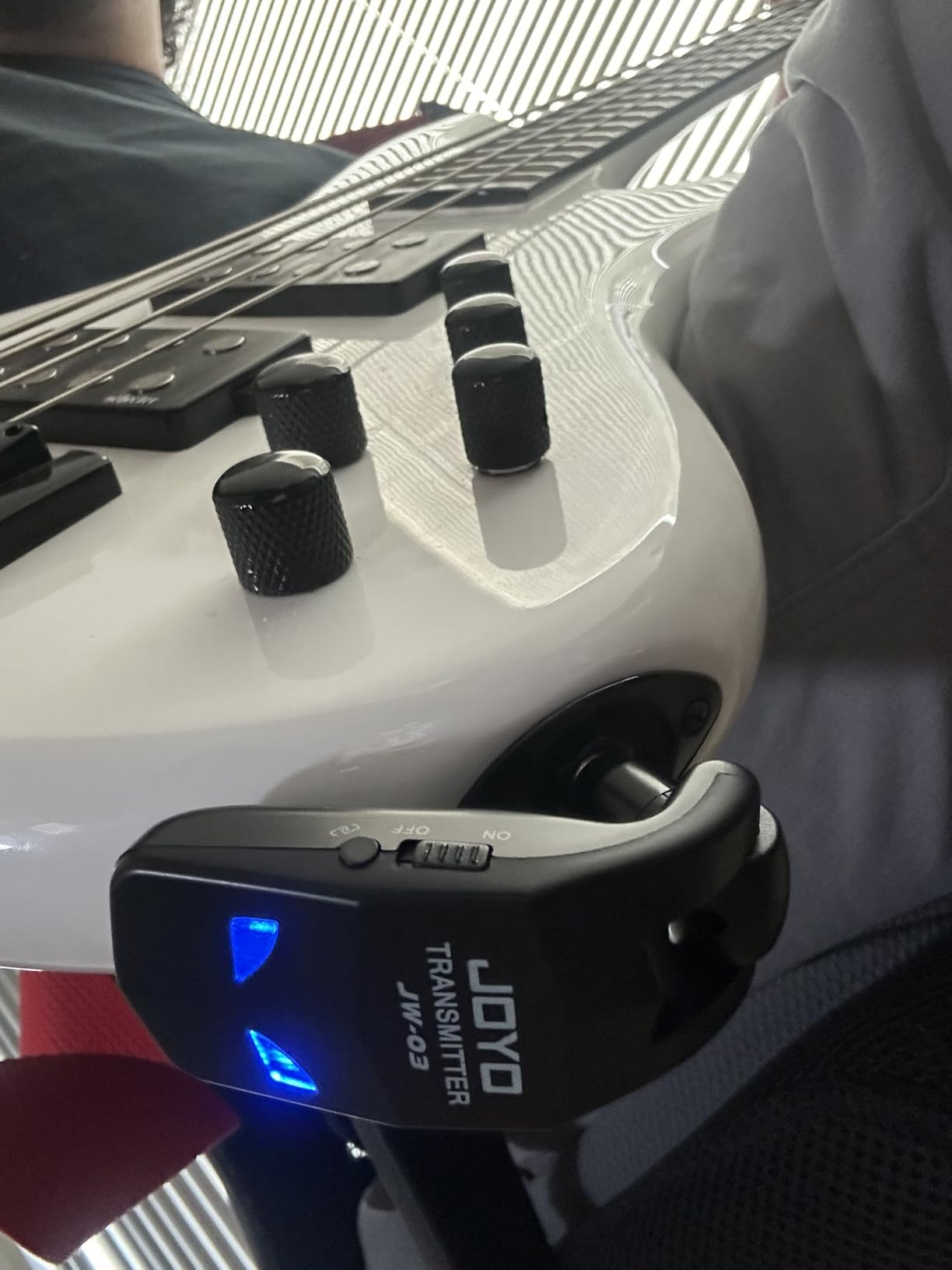 JOYO 2.4GHz Wireless Guitar System Rechargeable Transmitter and Receiver 4 Selectable Channels, 5ms Low Latency, 65ft Range, Up to 8 Hour Battery for Electric Guitar, Bass & Acoustic (JW-03) customer photo 2