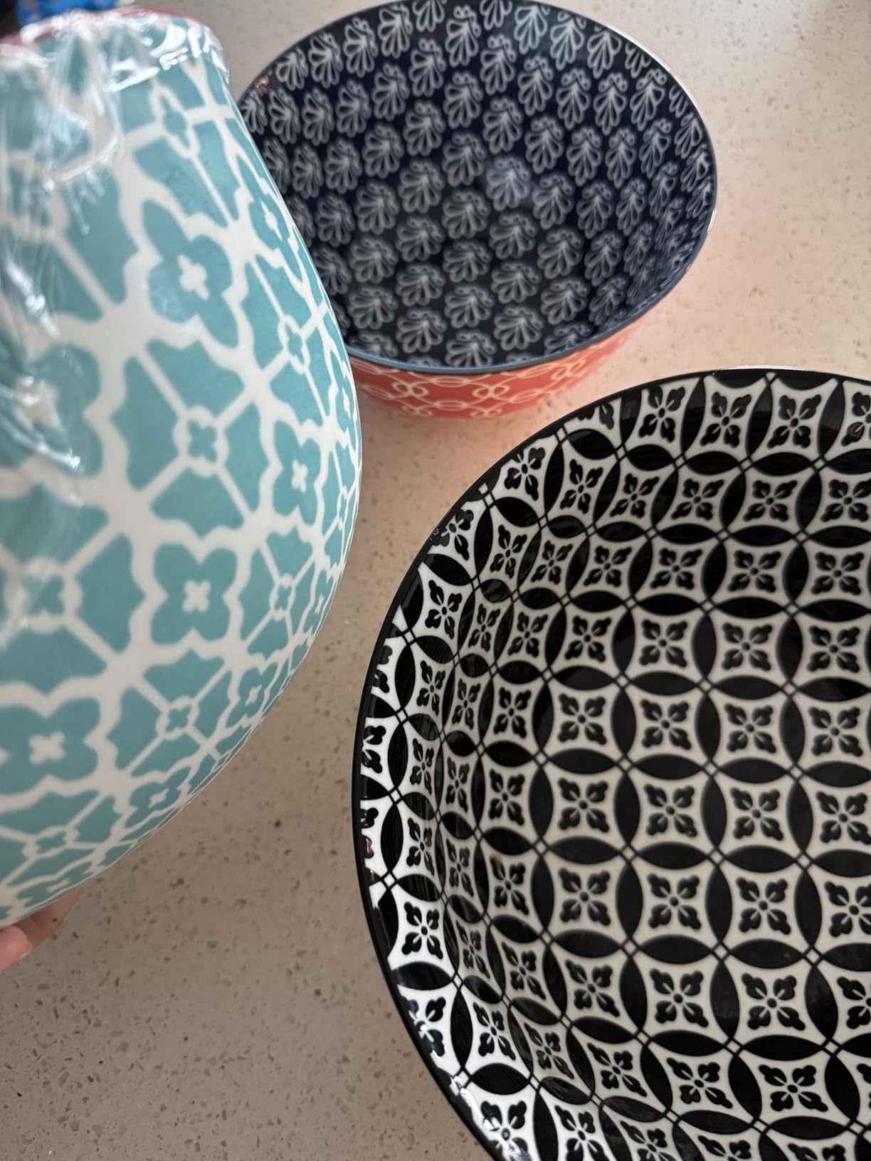 DOWAN Mixing Bowls, Ceramic Mixing Bowls for Kitchen, Colorful Vibrant Nesting Bowls for Cooking, Baking, Prepping, Serving, Salad, Housewarming Gift, Microwave Dishwasher Safe, 3.7/2/1 Qt, Set of 3 customer photo 2