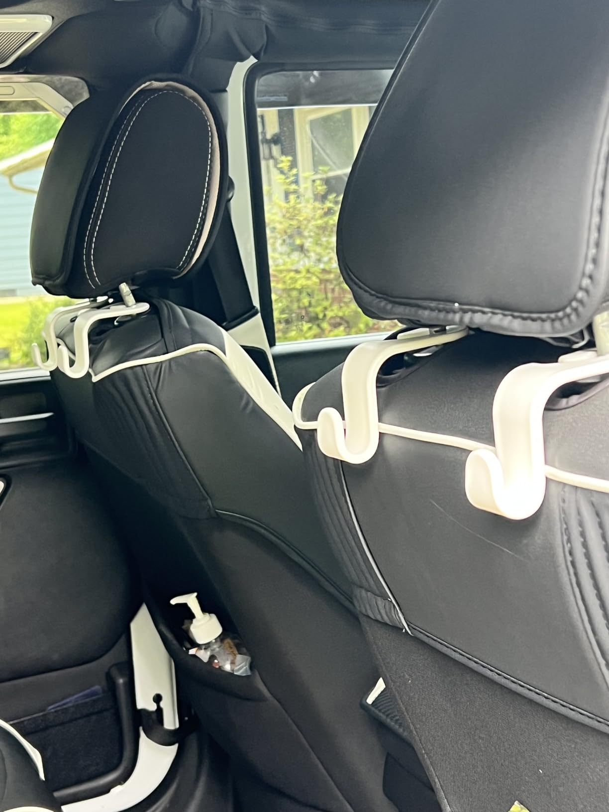 Car Back Seat Headrest Hooks, 4 Pack Black Stylish Back Seat Hanger for Car Handbag Clothes Coats Grocery Bags, Car Interior Accessories customer photo 2