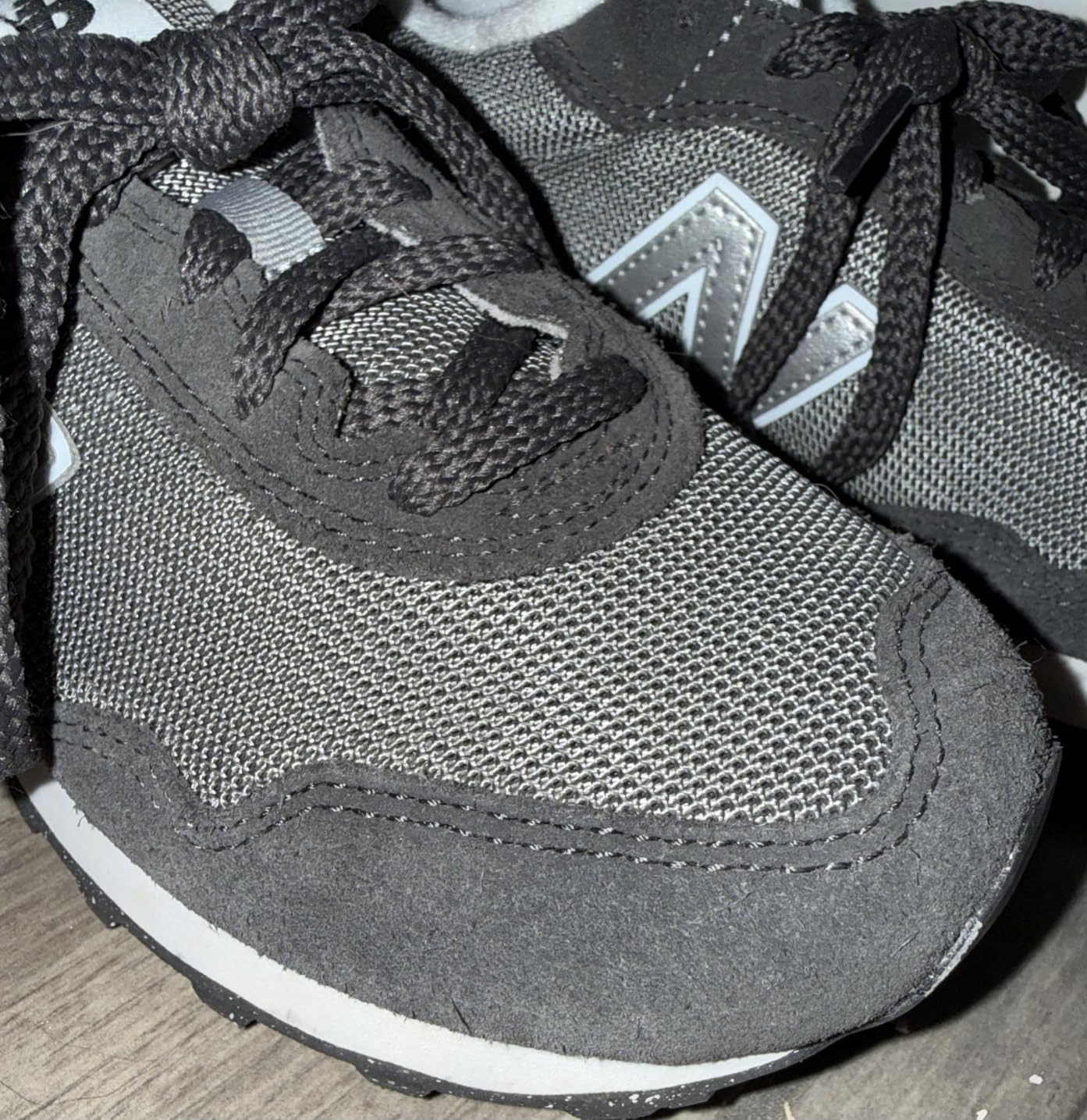 New Balance Women's 515 V3 Sneaker customer photo 1