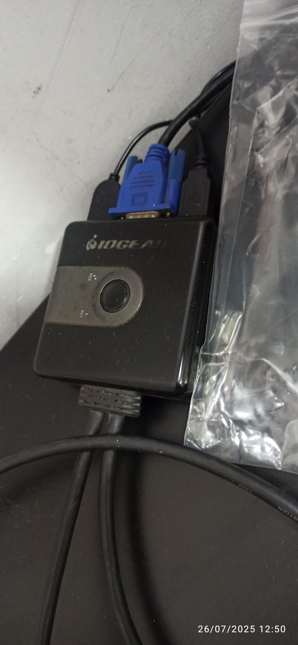 IOGEAR 2-Port Full HD KVM Switch with HDMI and USB customer photo 2
