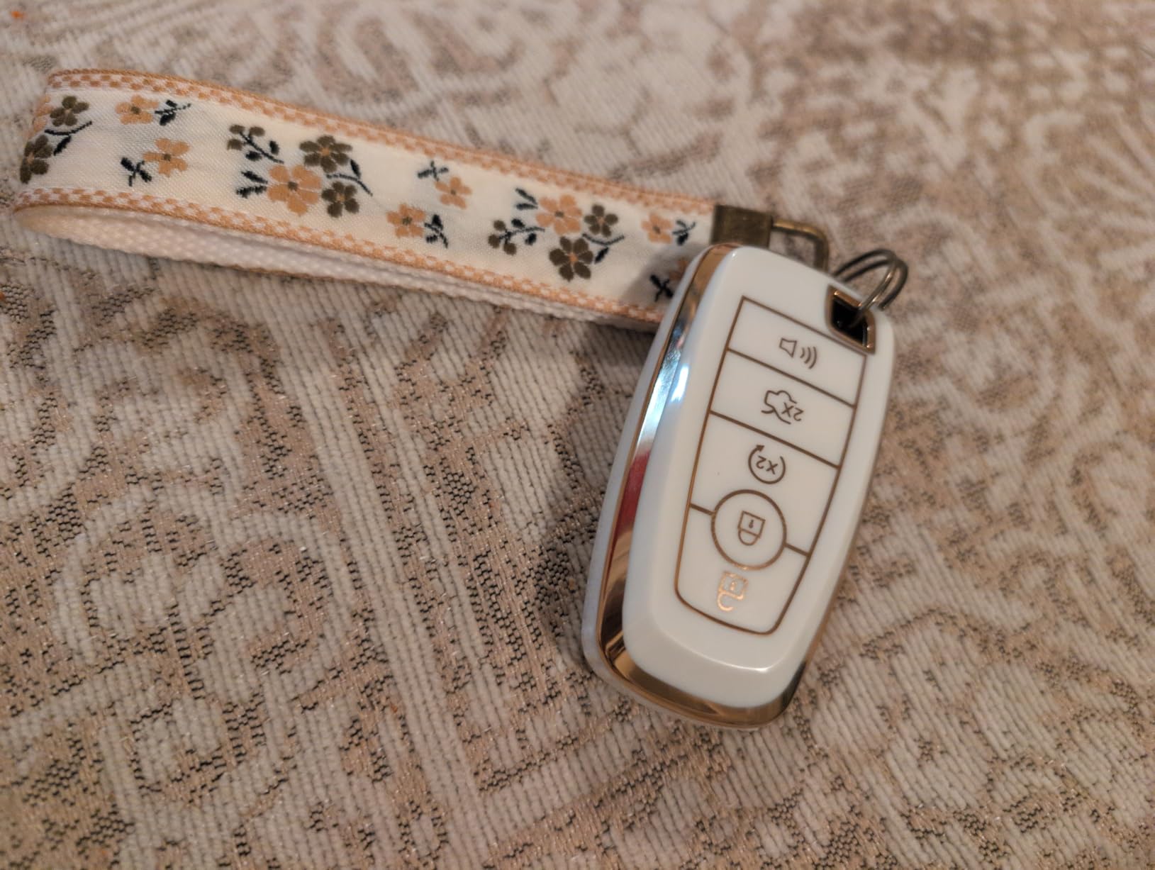 Key Fob Cover for Ford with Keychain Explorer Bronco Escape Edge Expedition Mustang F150 Lincoln ( Ivory) customer photo 1