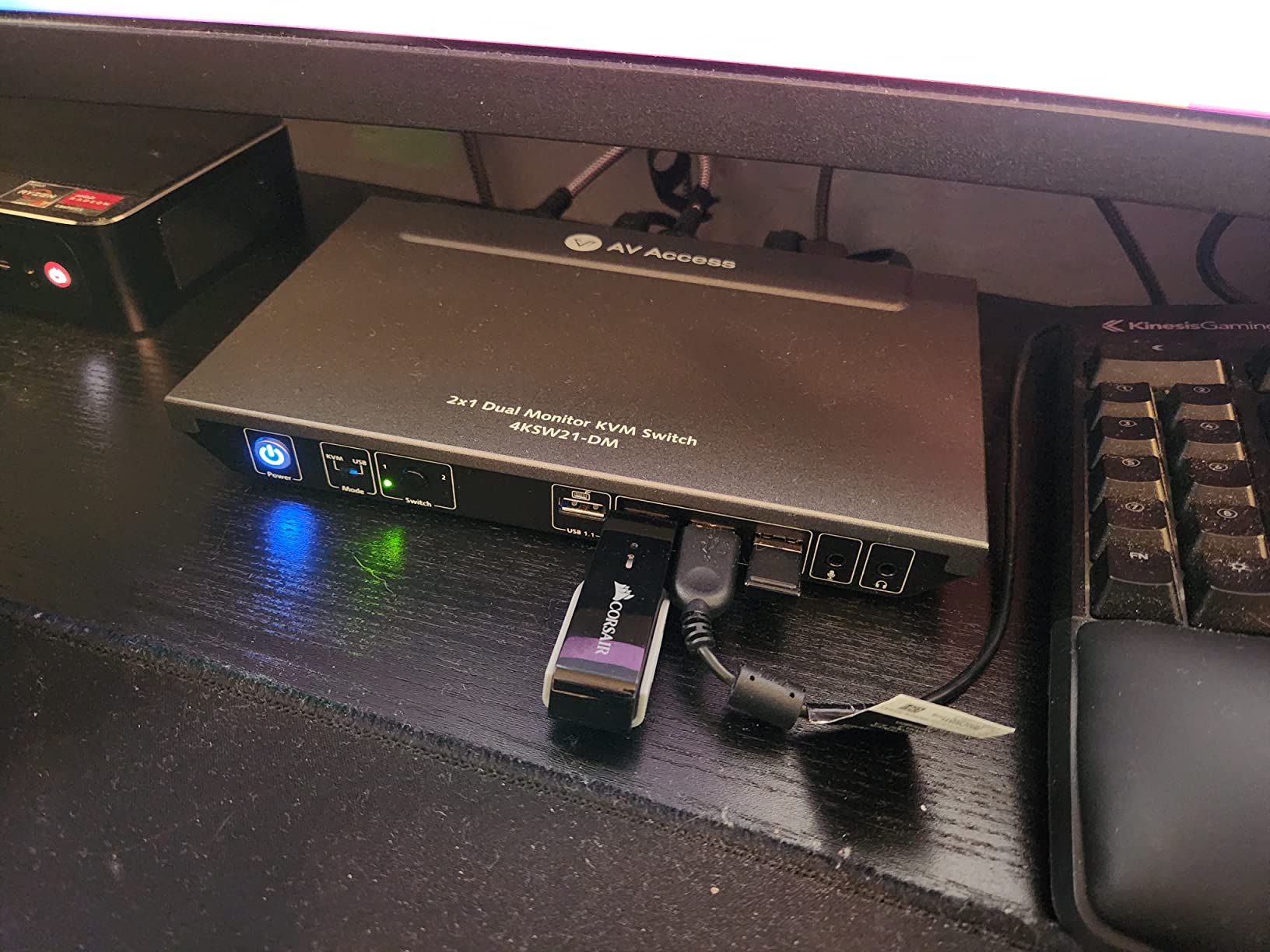 AV Access KVM Switch 2 Monitors 2 Computers, 4 USB, EDID, Hotkey Switch | 4K@60Hz HDMI Dual Monitor Display 1 or 2 PCs Simultaneously customer photo 1