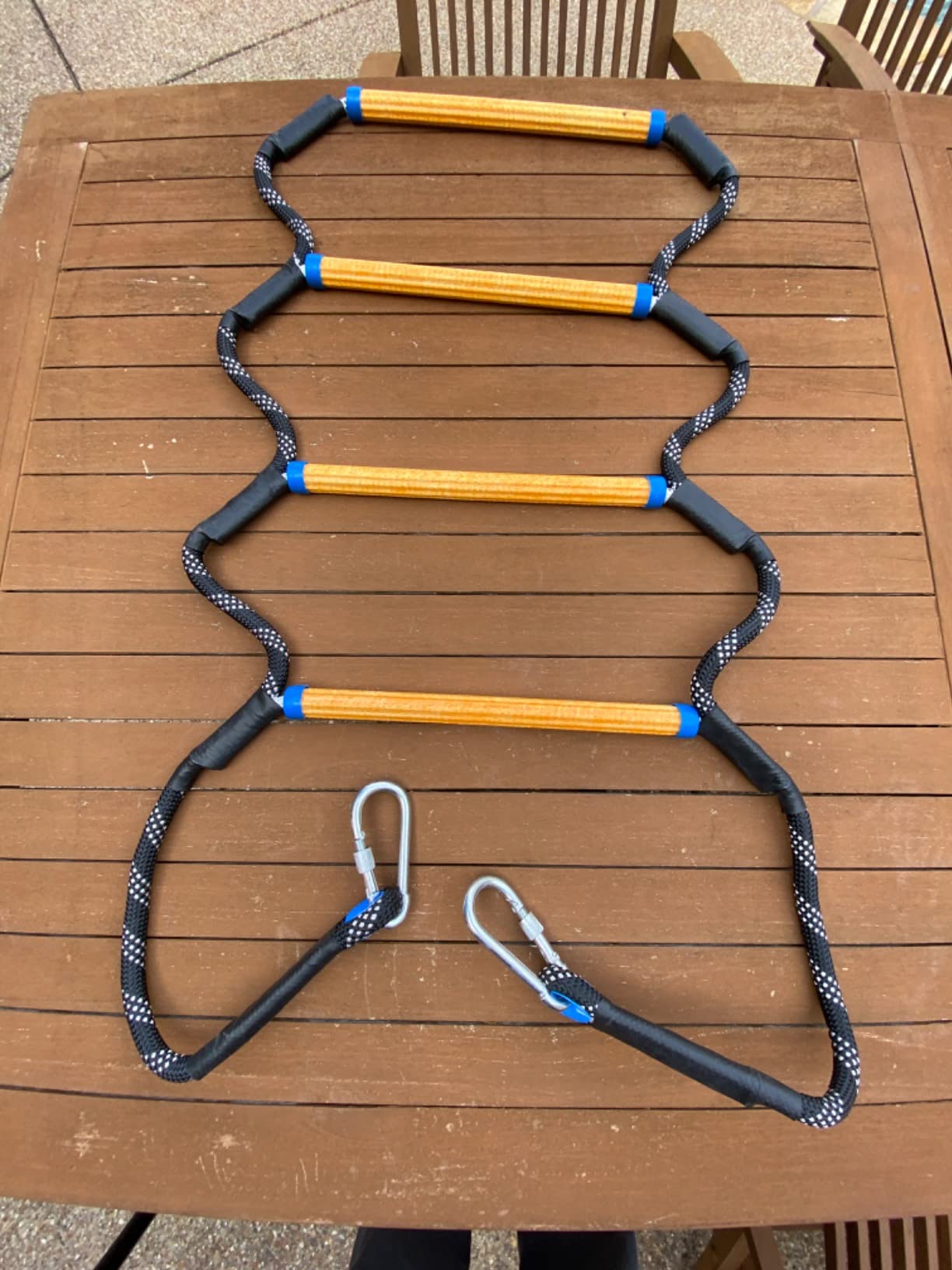 Boat Rope Ladder, Heavy Duty Climbing Rope 450Lbs Strength, 14mm Reinforced Polyester Line, Rigid Resin Step Design, Outdoor Ladder for Inflatable Boat, Kayak, Motorboat, Canoeing (4 Step) customer photo 2